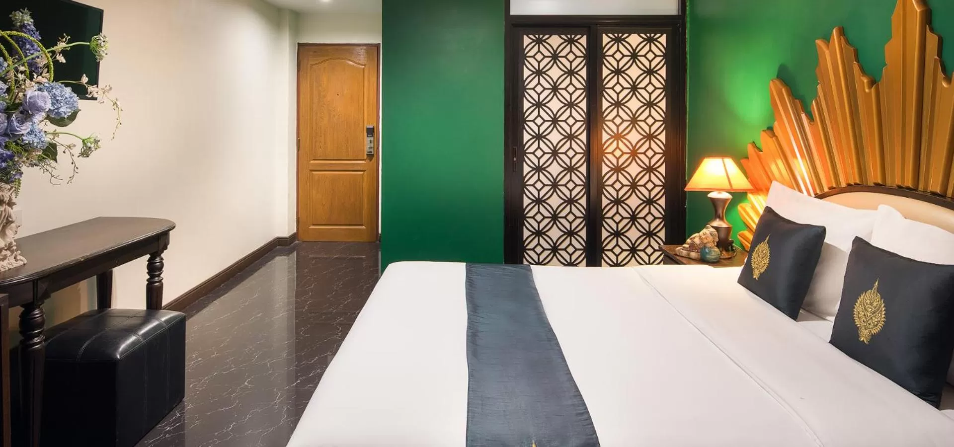 Bedroom, Bed in Khaosan Palace Hotel