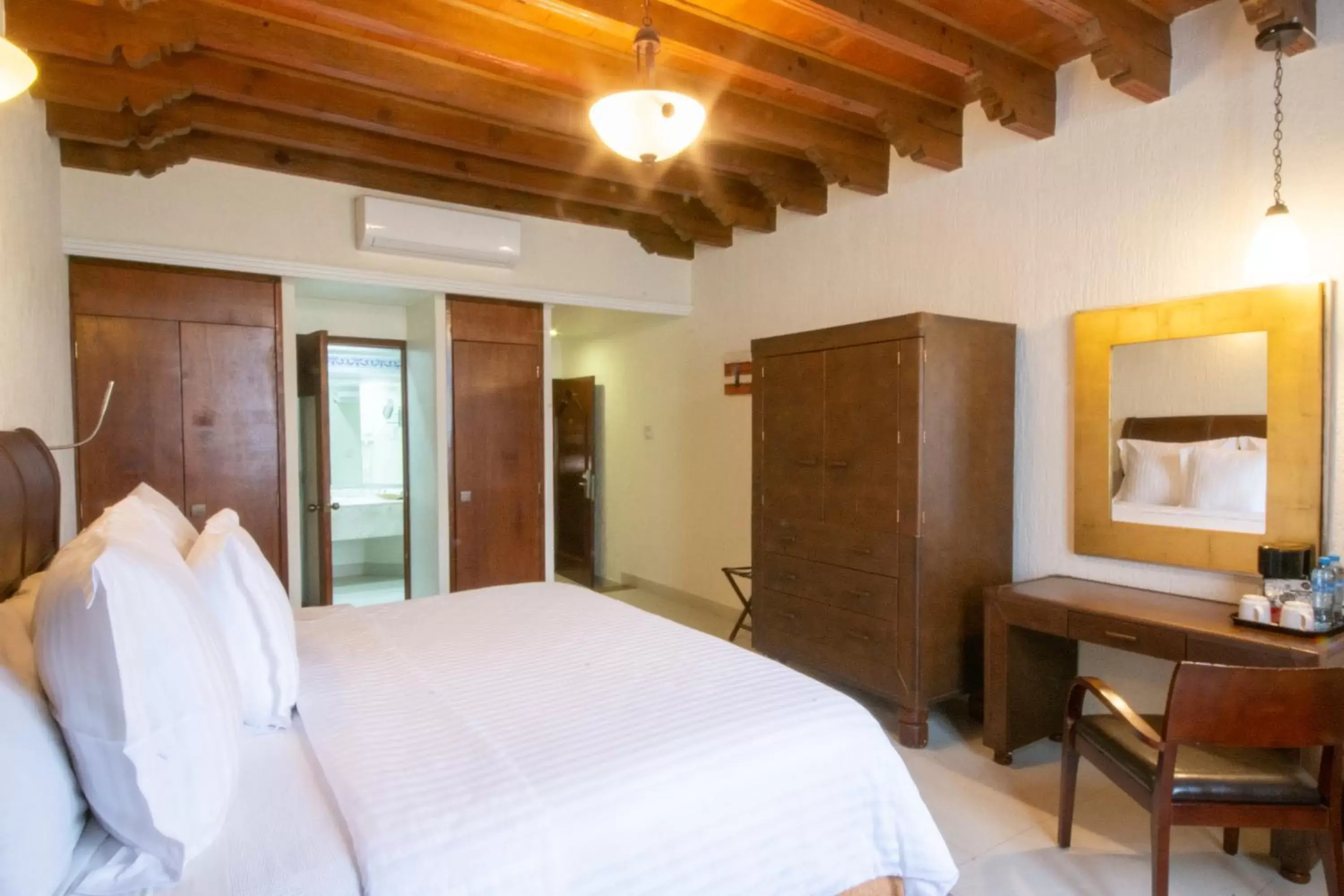 Photo of the whole room, Bed in Hotel Hacienda la Venta