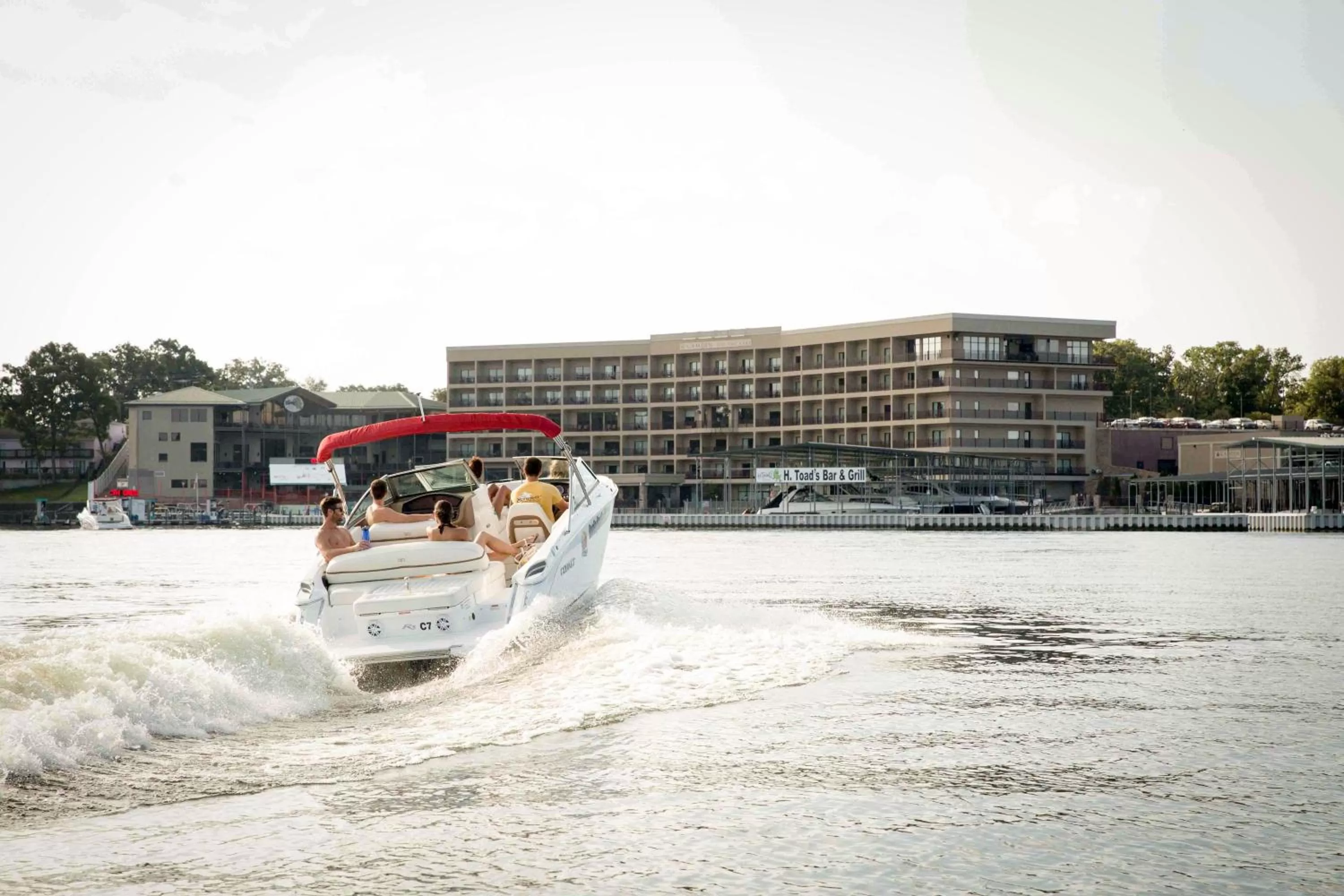 Lake view in Camden on the Lake Resort