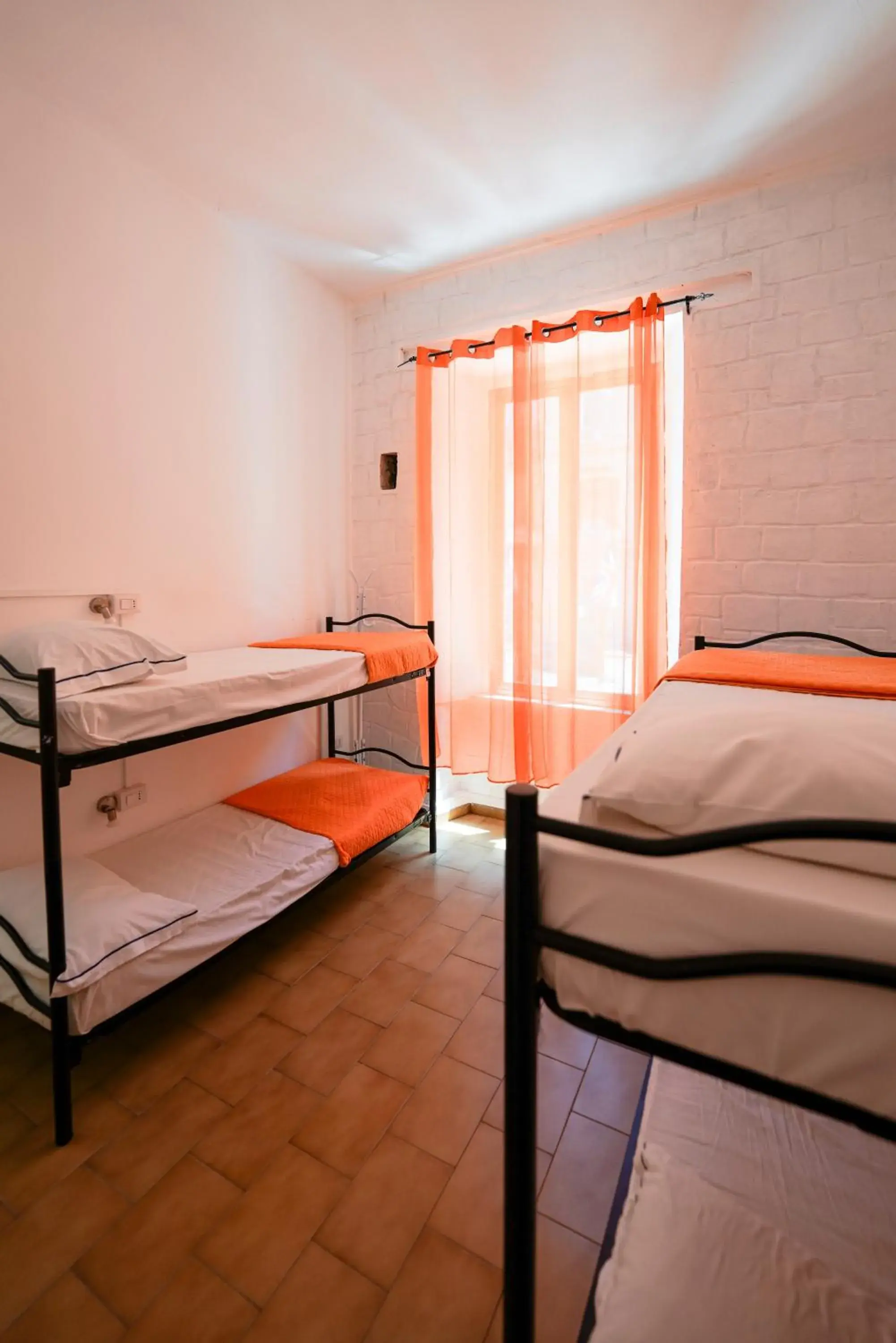 Bedroom, Bunk Bed in Naples Experience Hostel