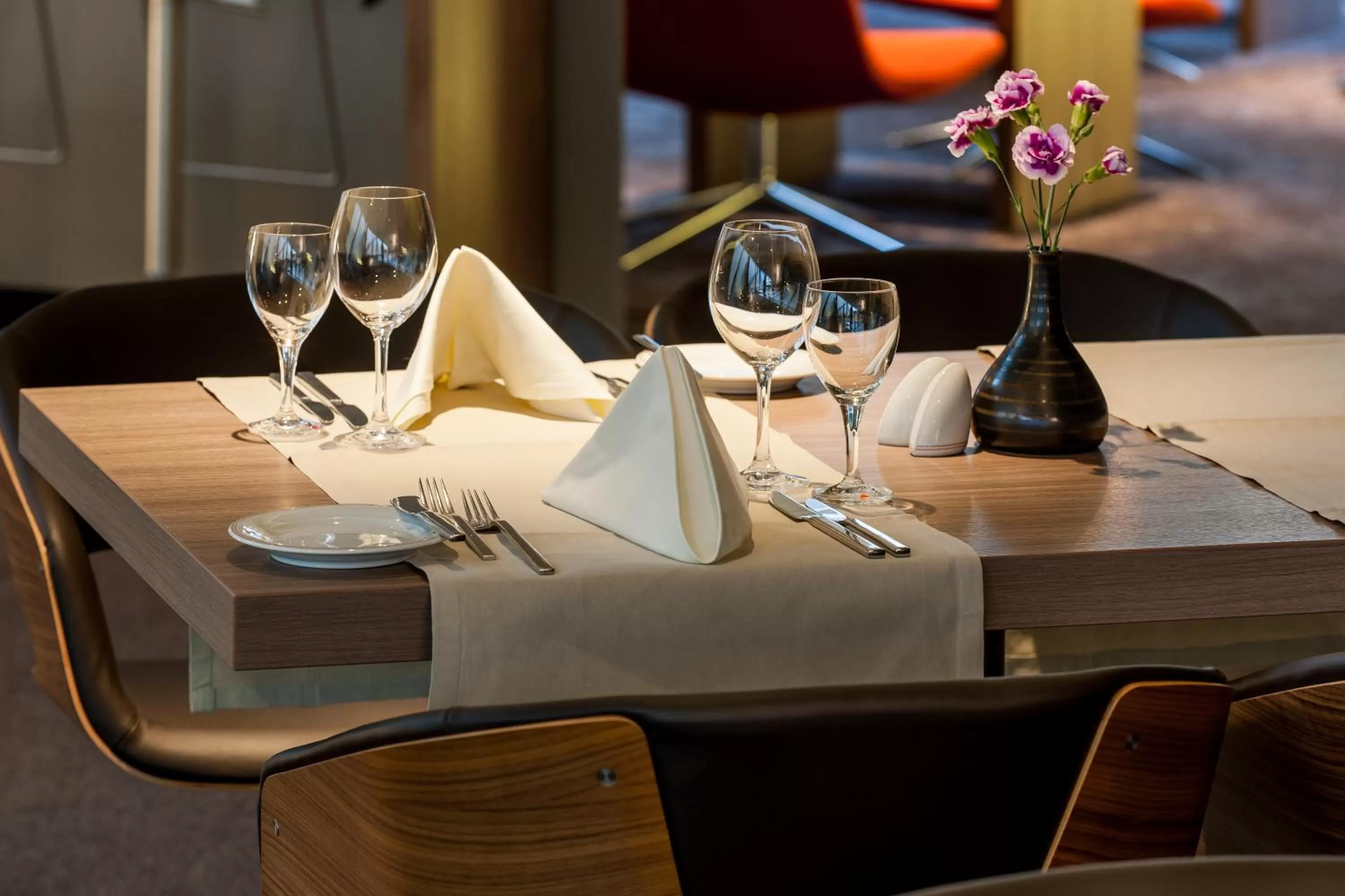 Restaurant/places to eat in Novotel Hannover