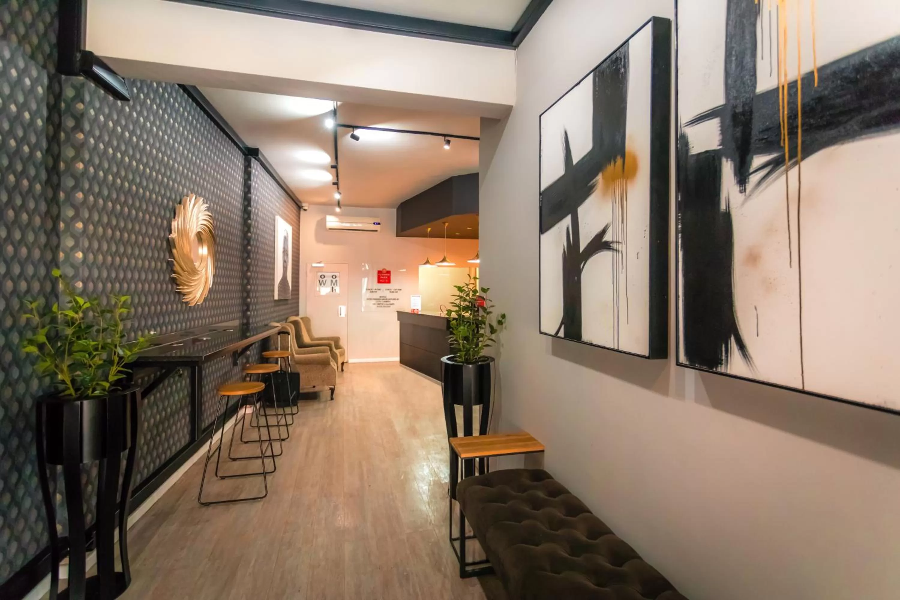 Facade/entrance in Florida Park Hotel, Florida Road