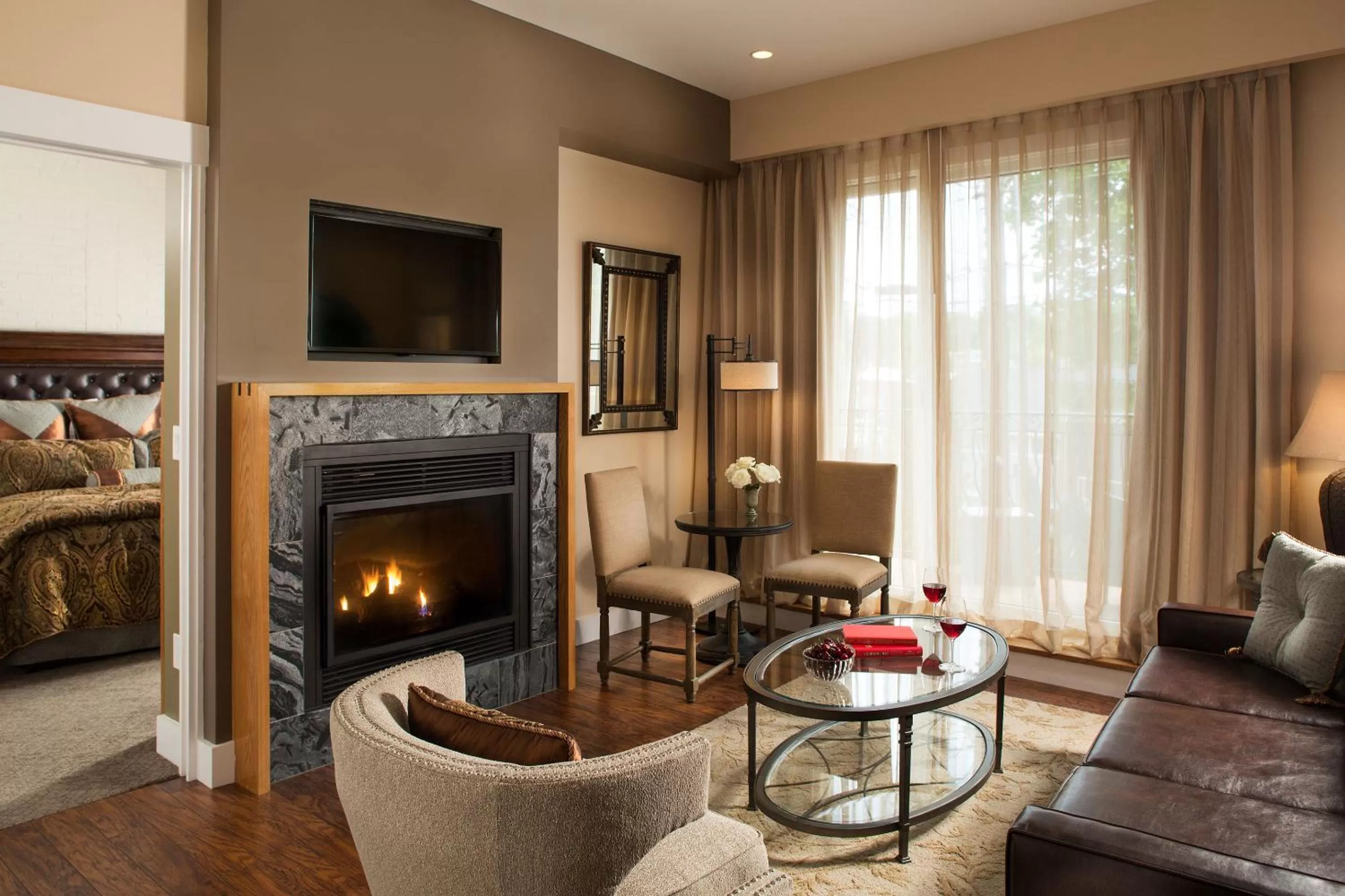 TV and multimedia in 16 Bay View