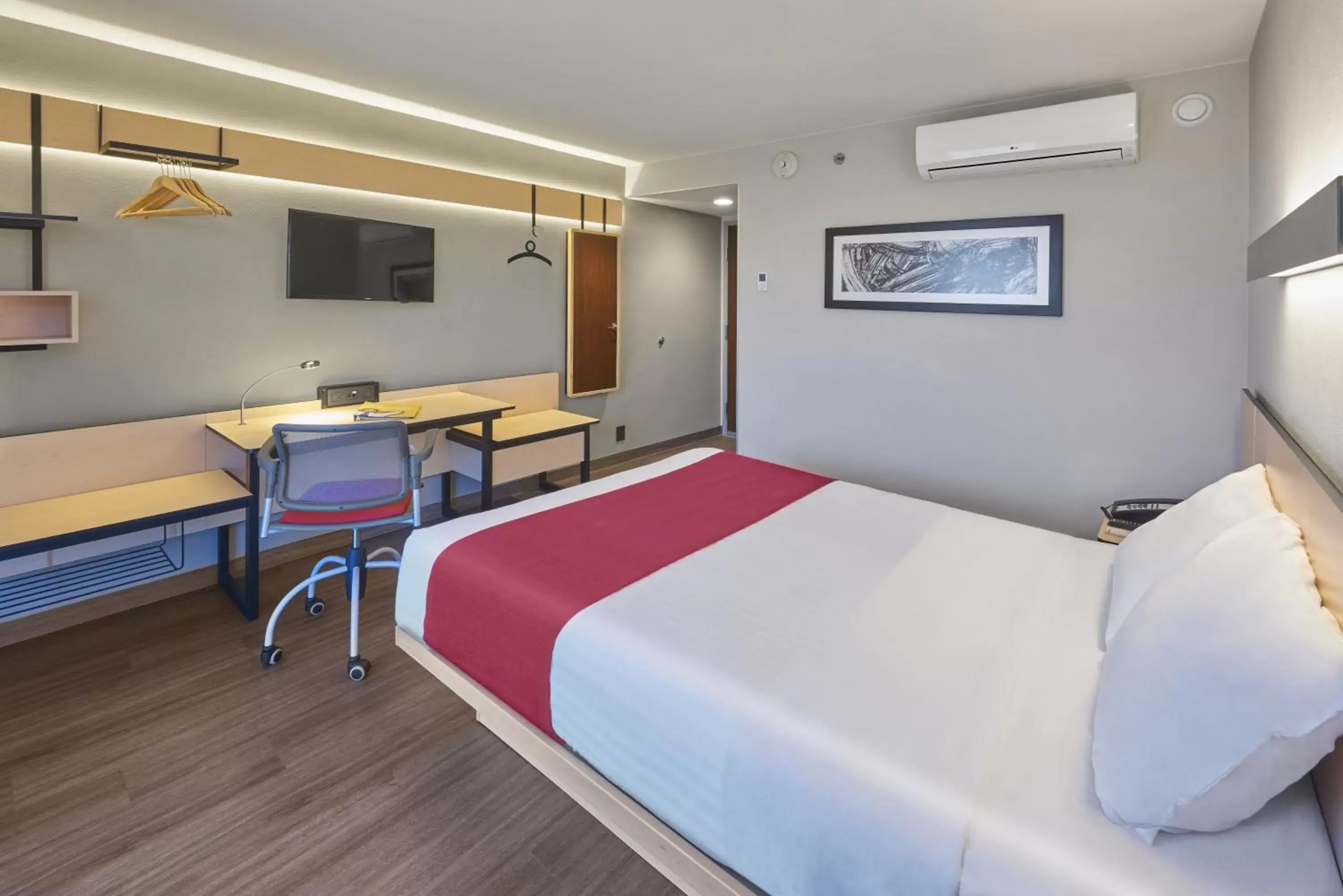 Bed in City Express Plus by Marriott Mundo E