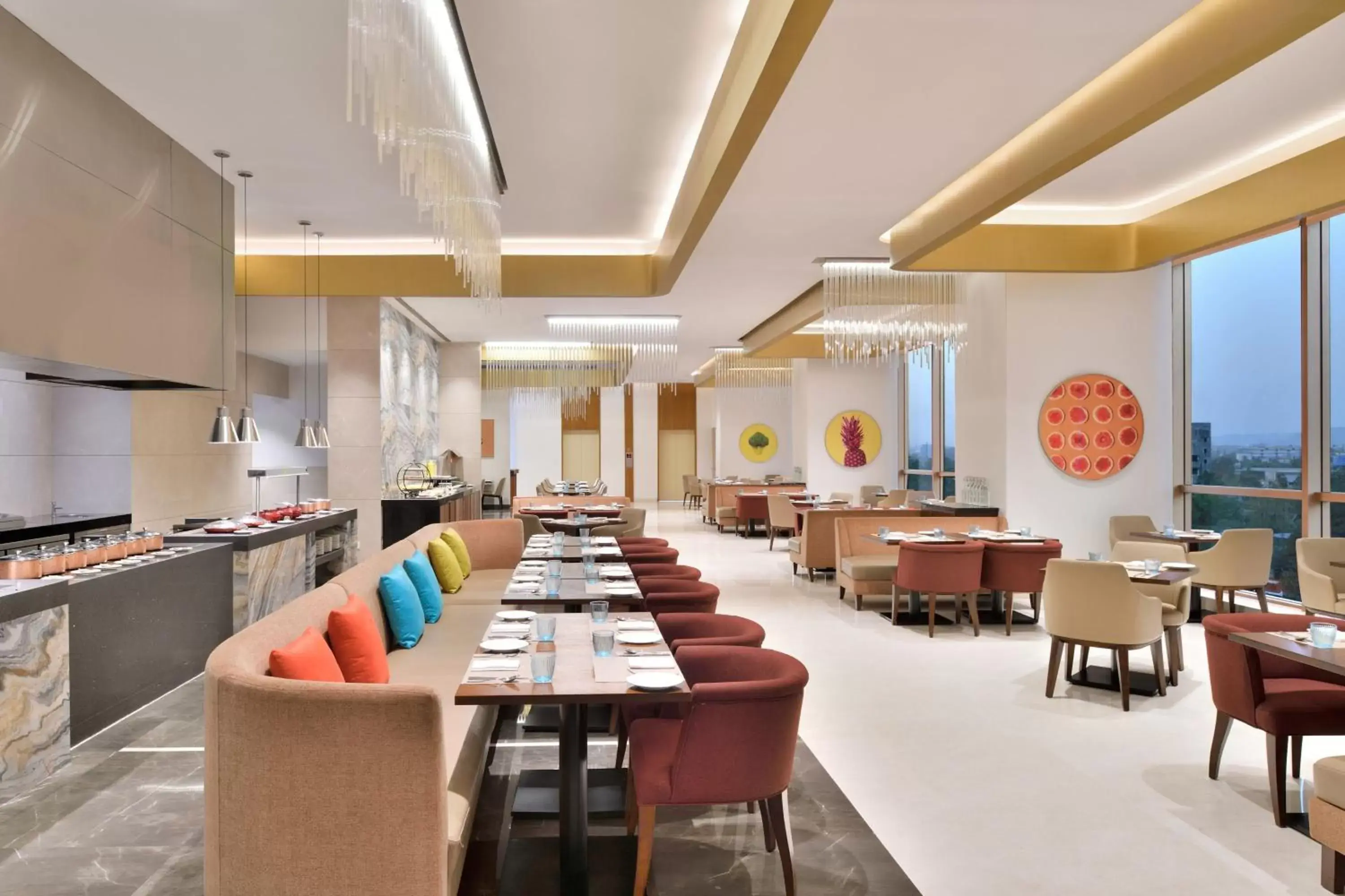 Restaurant/Places to Eat in Courtyard by Marriott Navi Mumbai