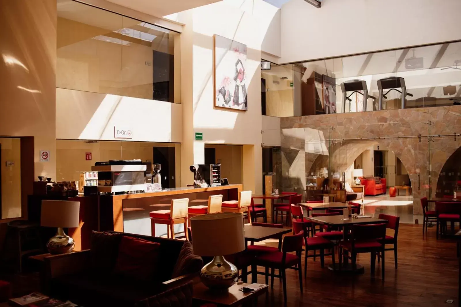 Lounge or bar, Restaurant/Places to Eat in Hotel Rocaval San Cristóbal de las Casas