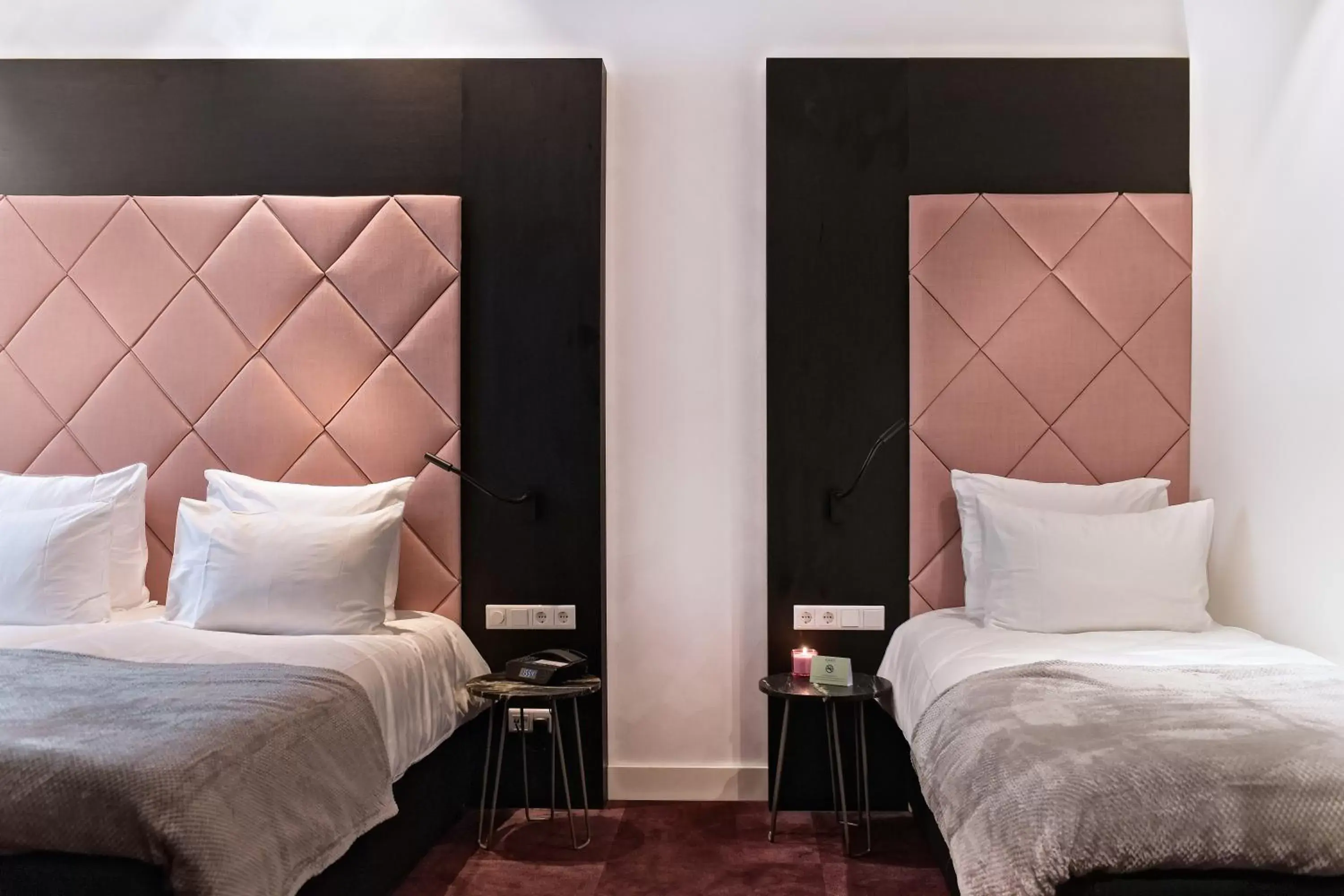 Bedroom, Bed in Zaan Hotel Amsterdam - Zaandam