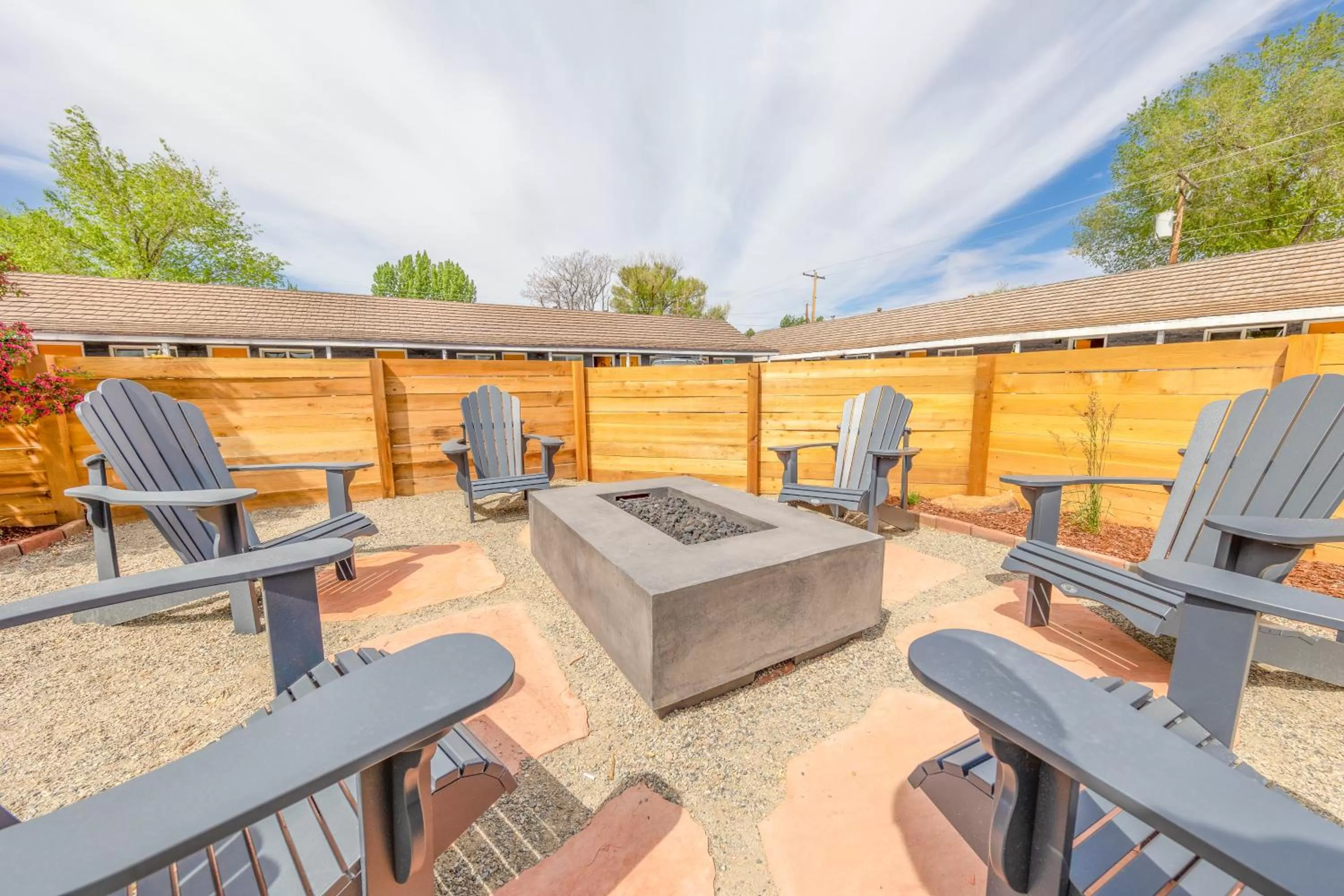 Garden in Minecart Motor Lodge