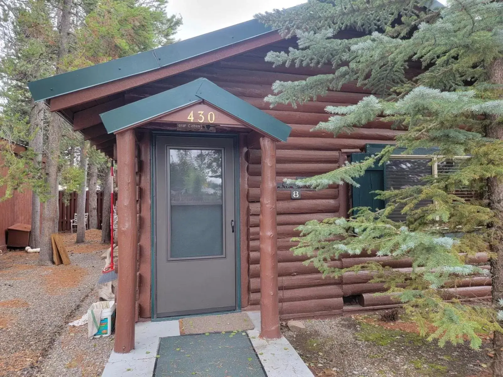 Property building in Wagon Wheel Hotel Property building in Wagon Wheel Hotel