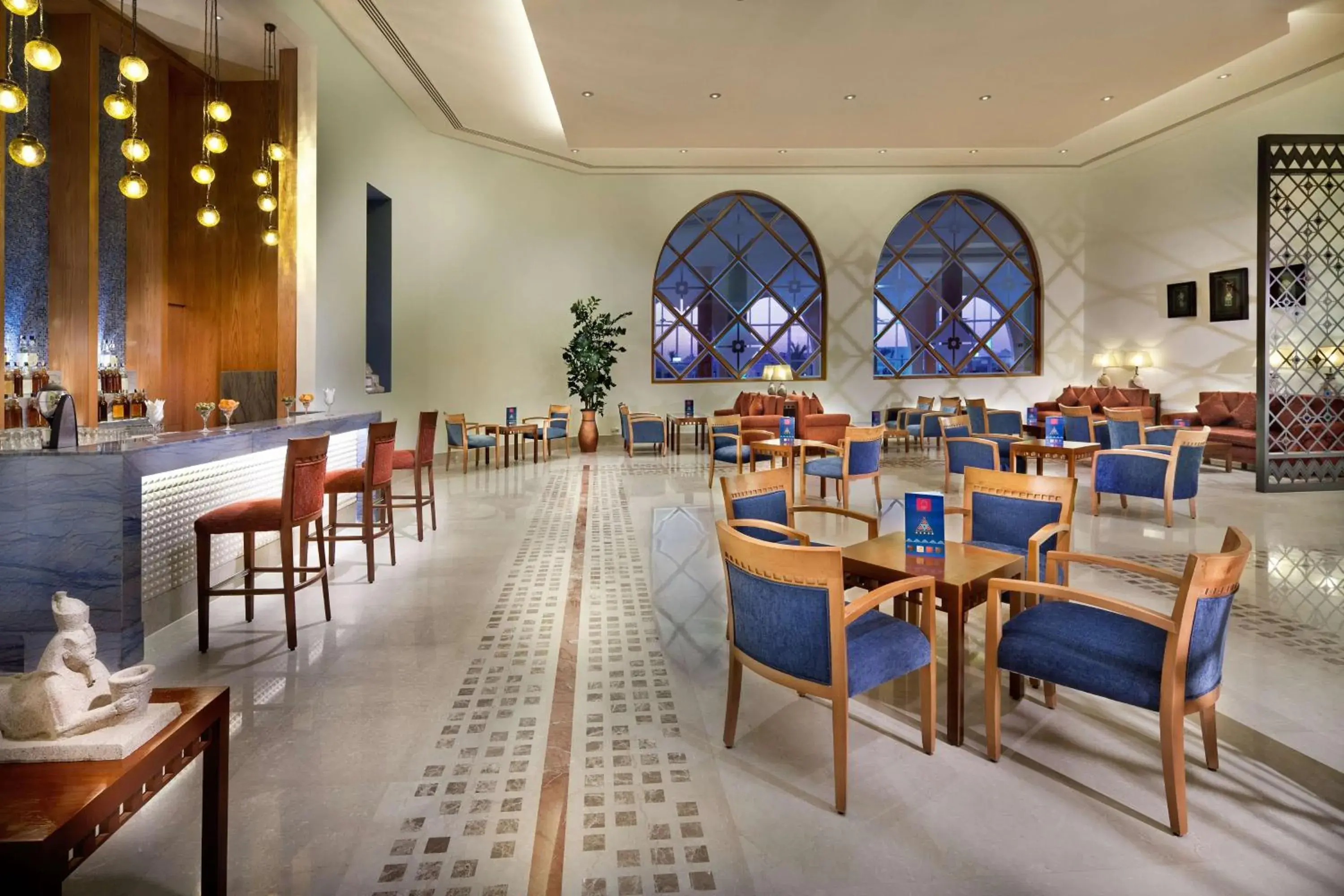 Lounge or bar, Restaurant/Places to Eat in Hilton Marsa Alam Nubian Resort