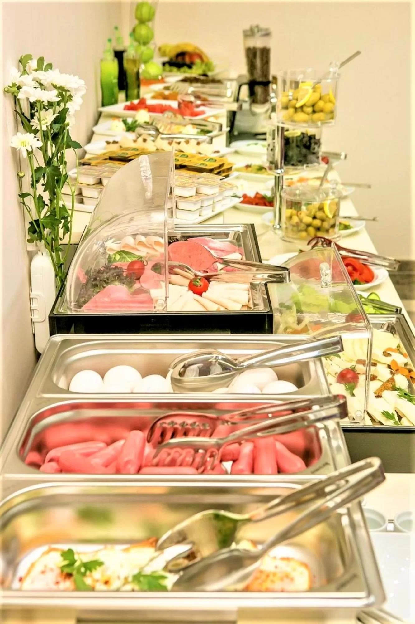 Food and drinks in Beyzas Hotels & Suites