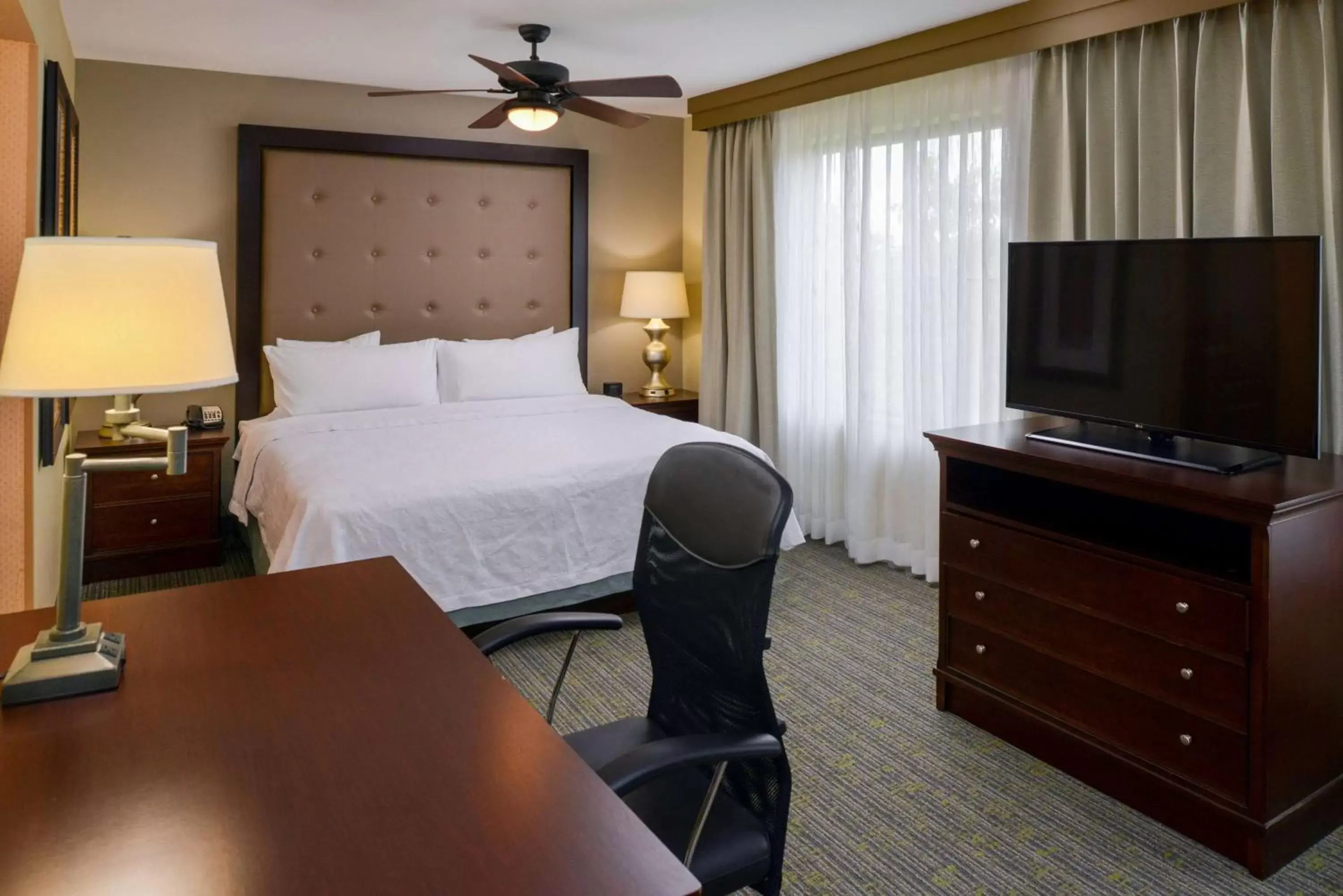 Bed in Homewood Suites by Hilton Fresno