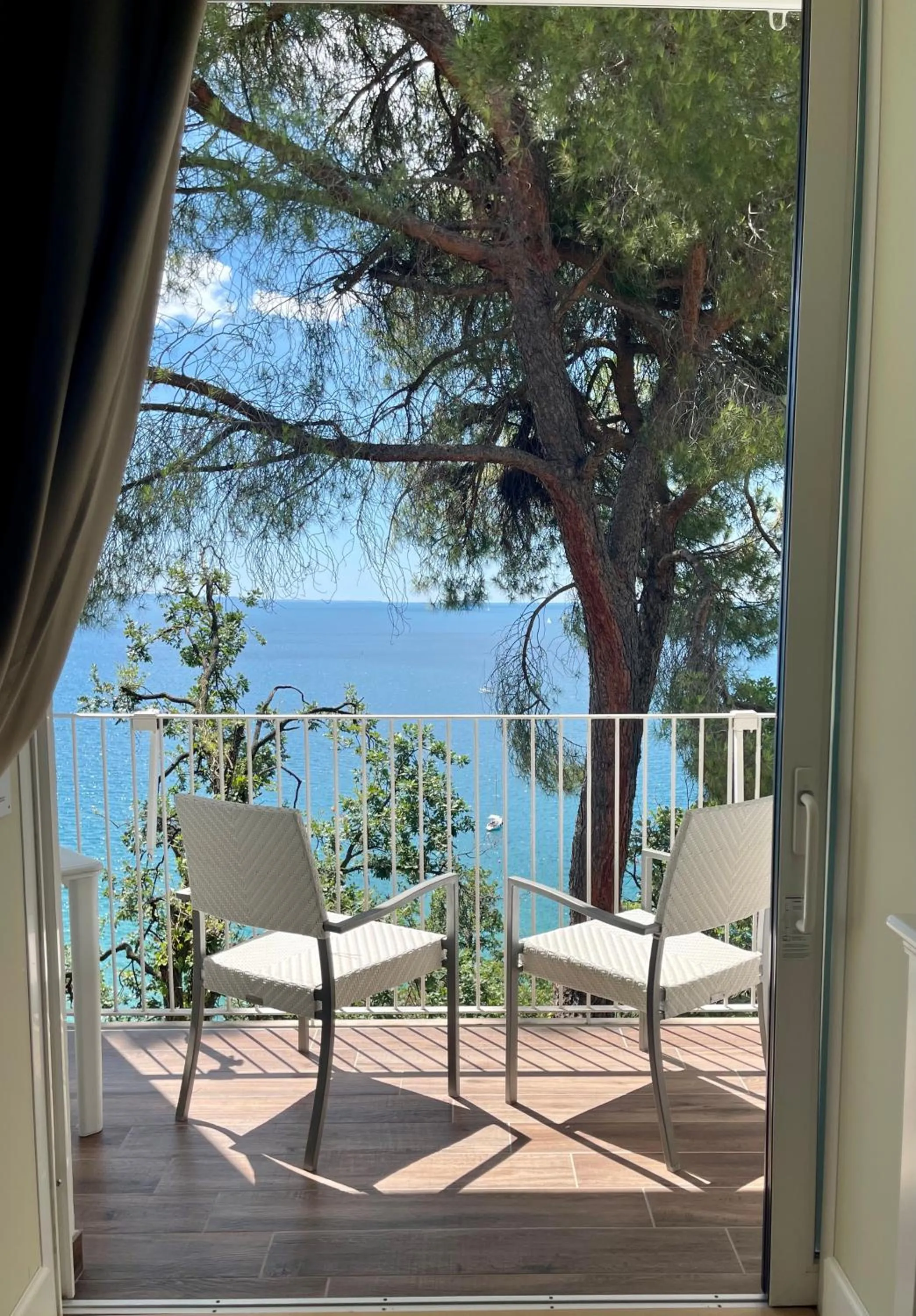 Hotel Riviera & Maximilian's