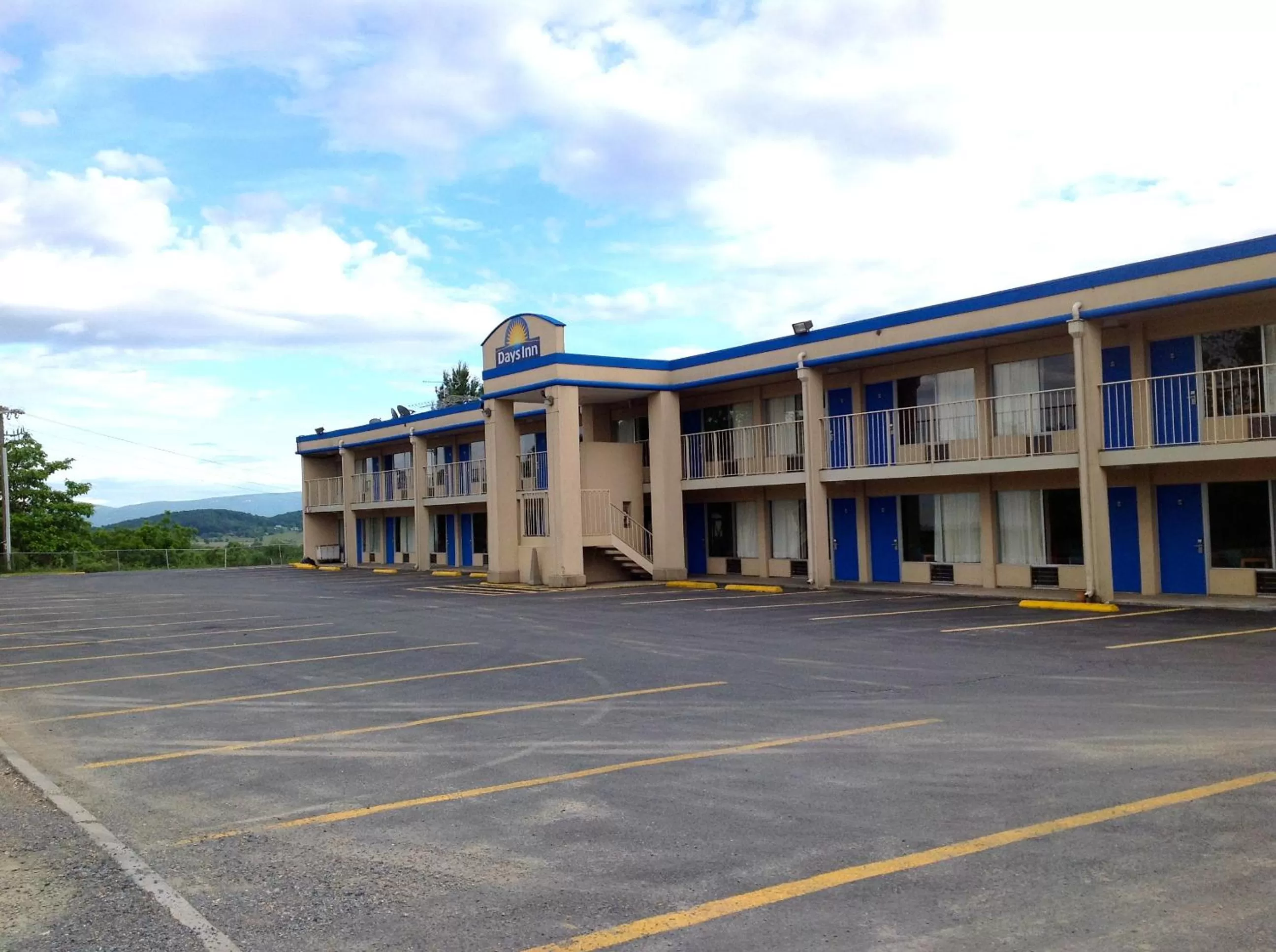 Property building in Days Inn by Wyndham Staunton