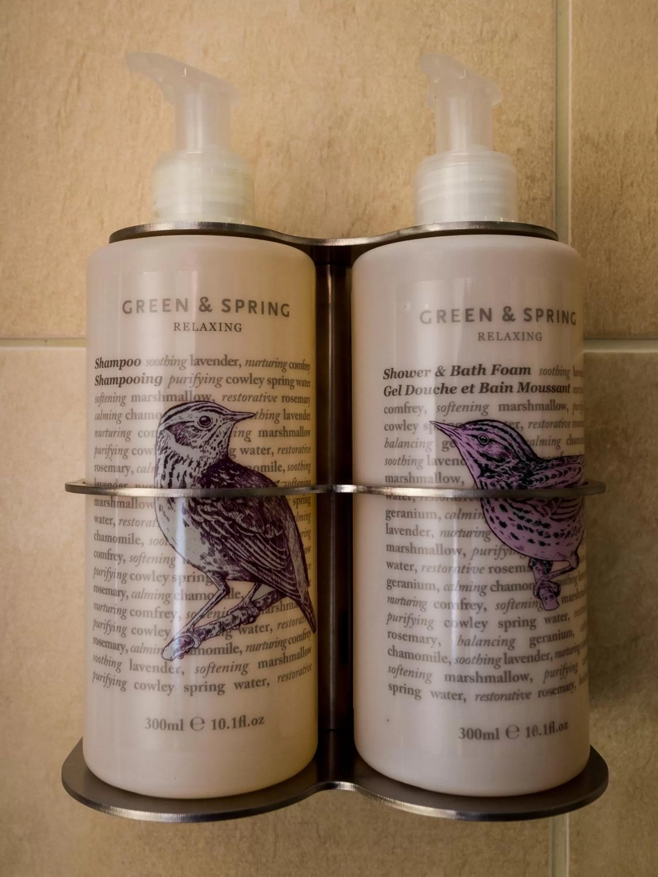 Classic Twin Room in Gonville Hotel