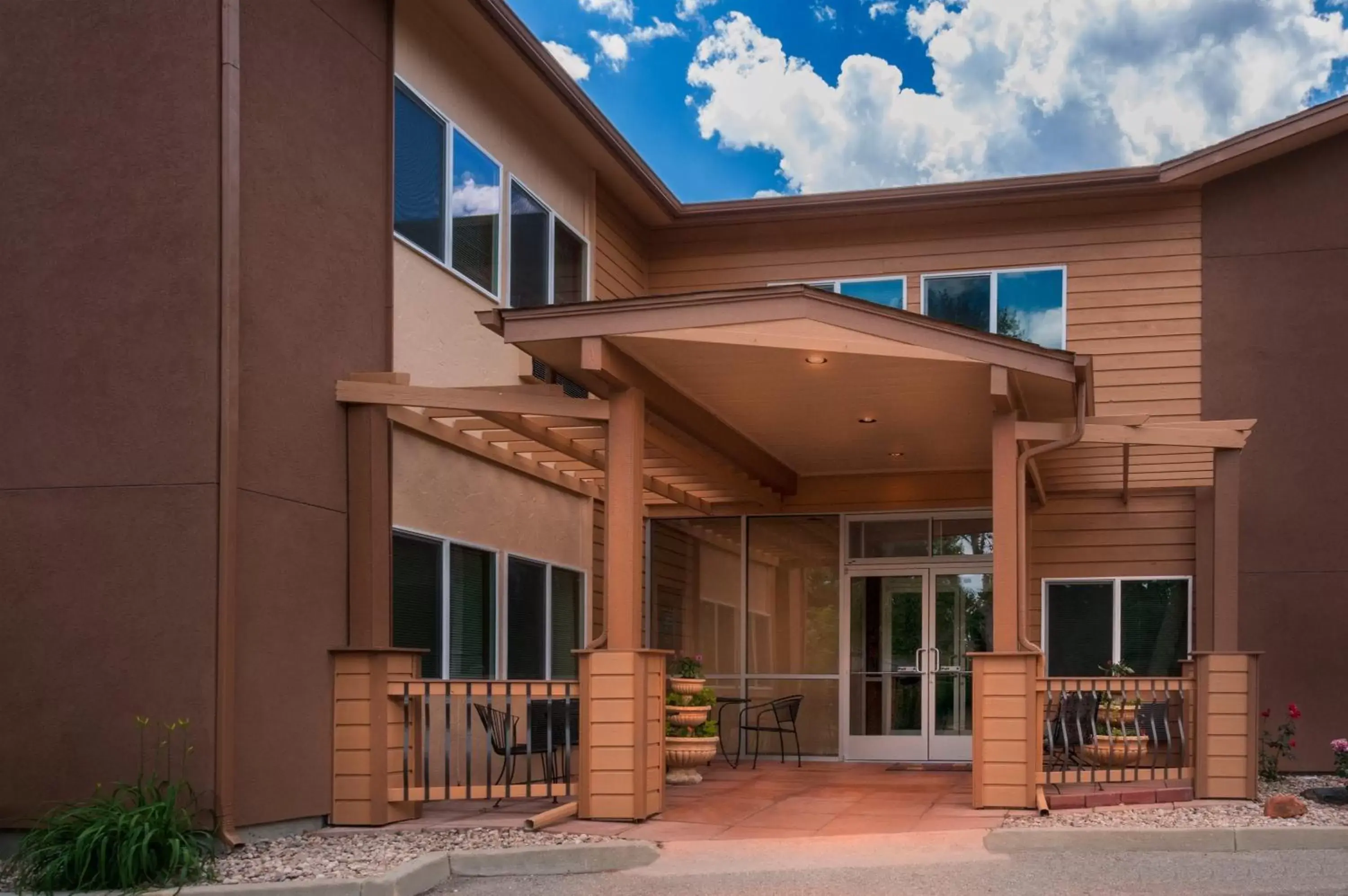 Facade/entrance, Property Building in Boulder Twin Lakes Inn