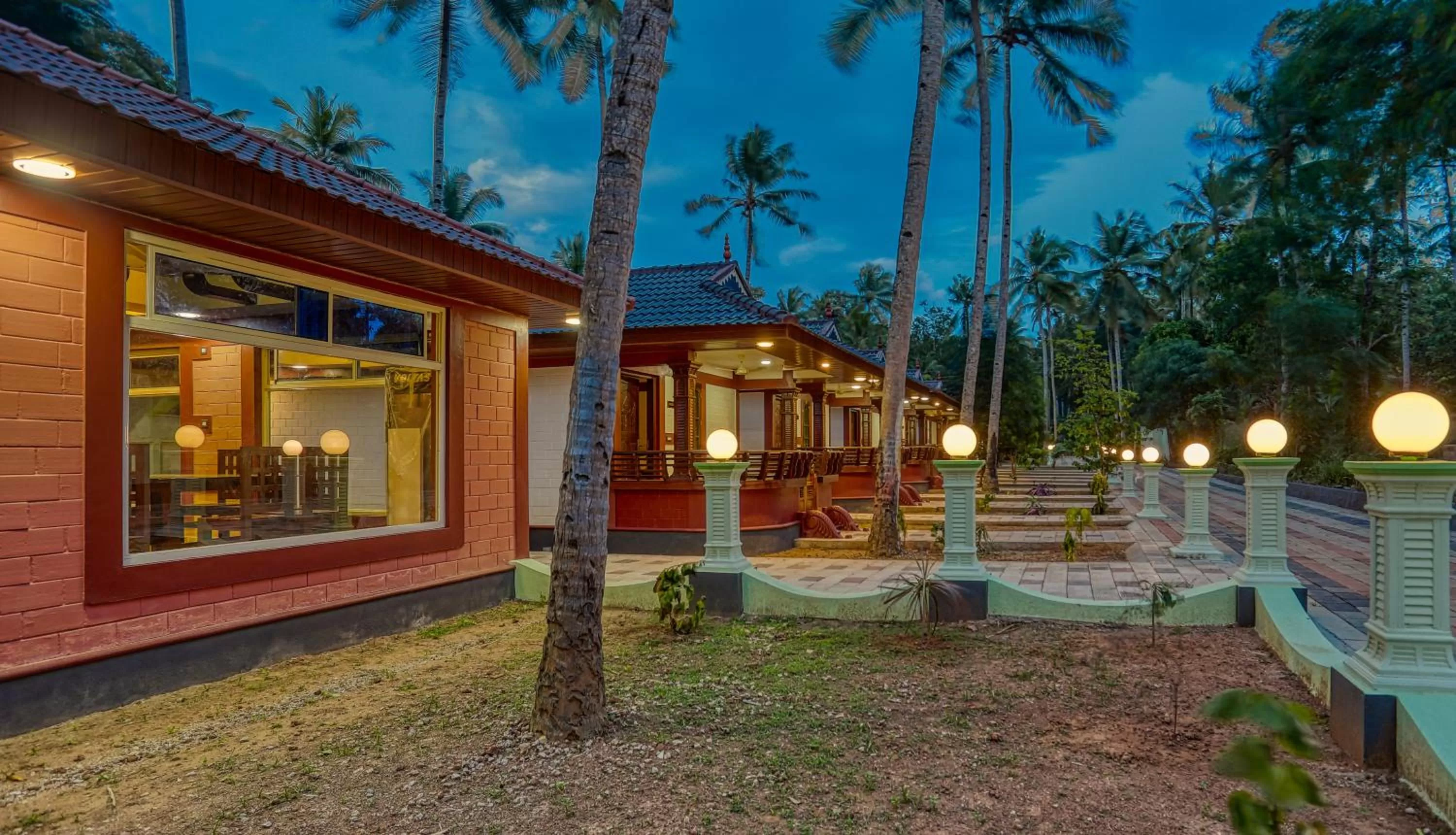 Garden in LEISURE VALLEY BEACH RESORT