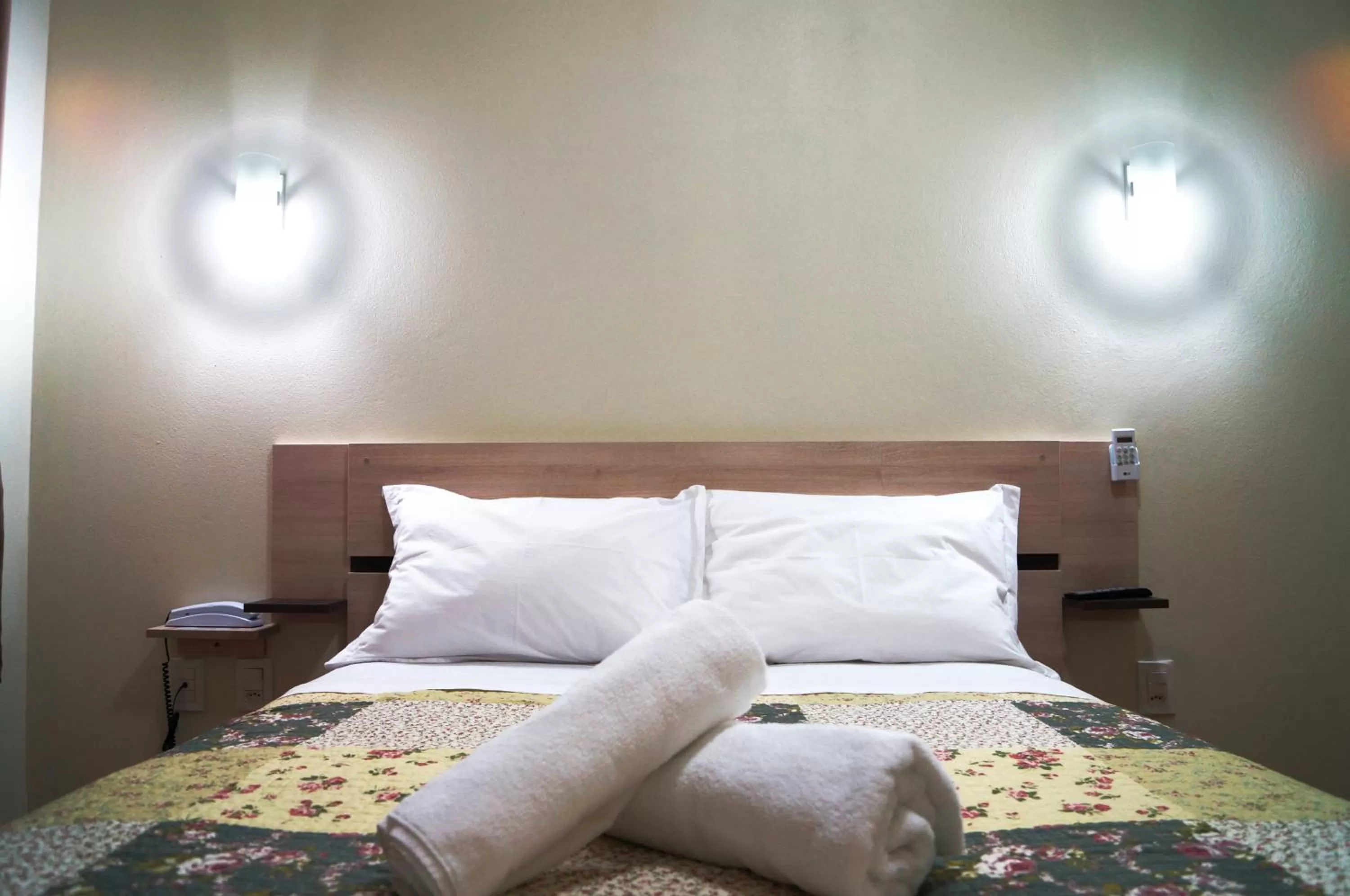 Bed in Hotel Park Haus