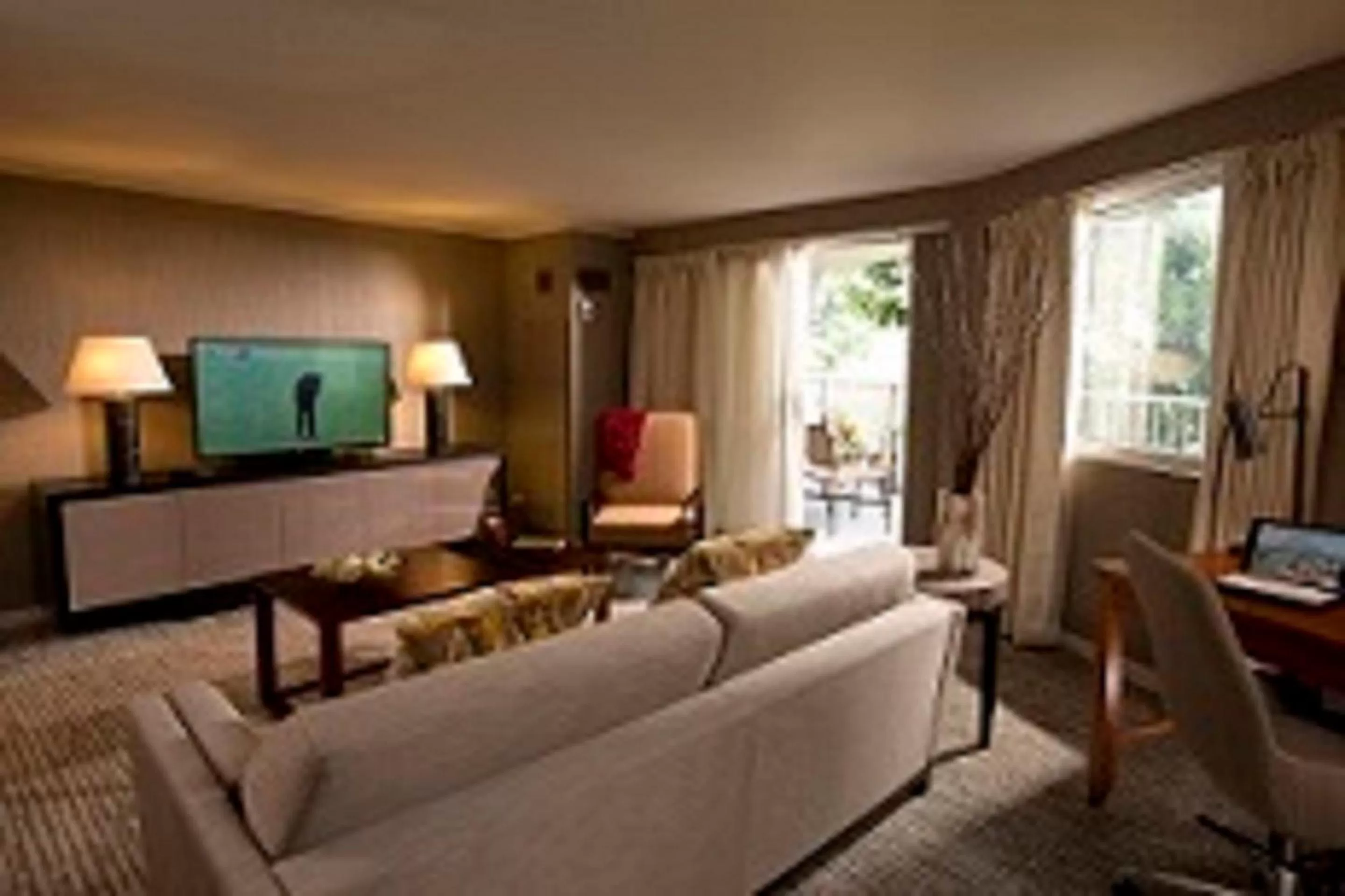 Day in Eaglewood Resort & Spa