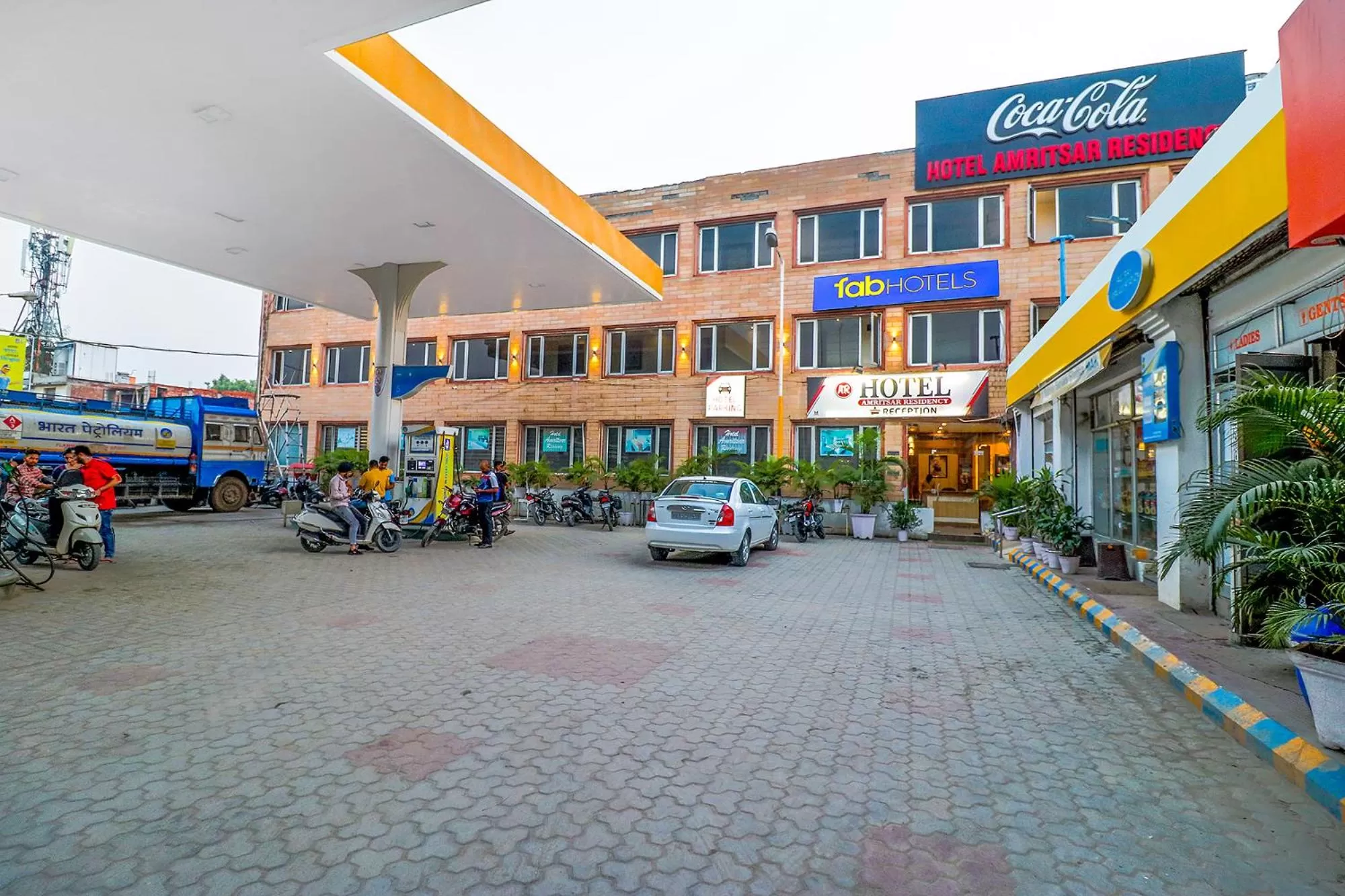 Property building in FabHotel Amritsar Residency