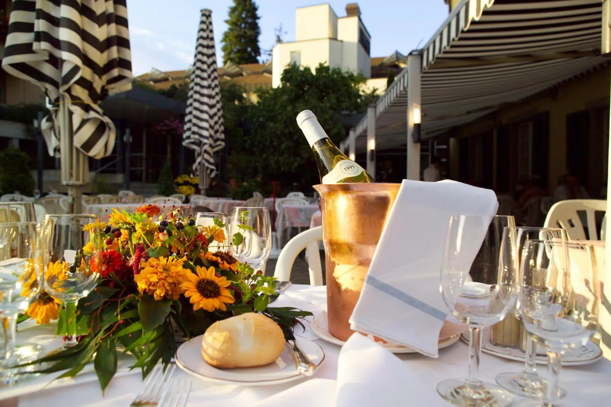 Restaurant/places to eat in Mercure Lenzburg Krone