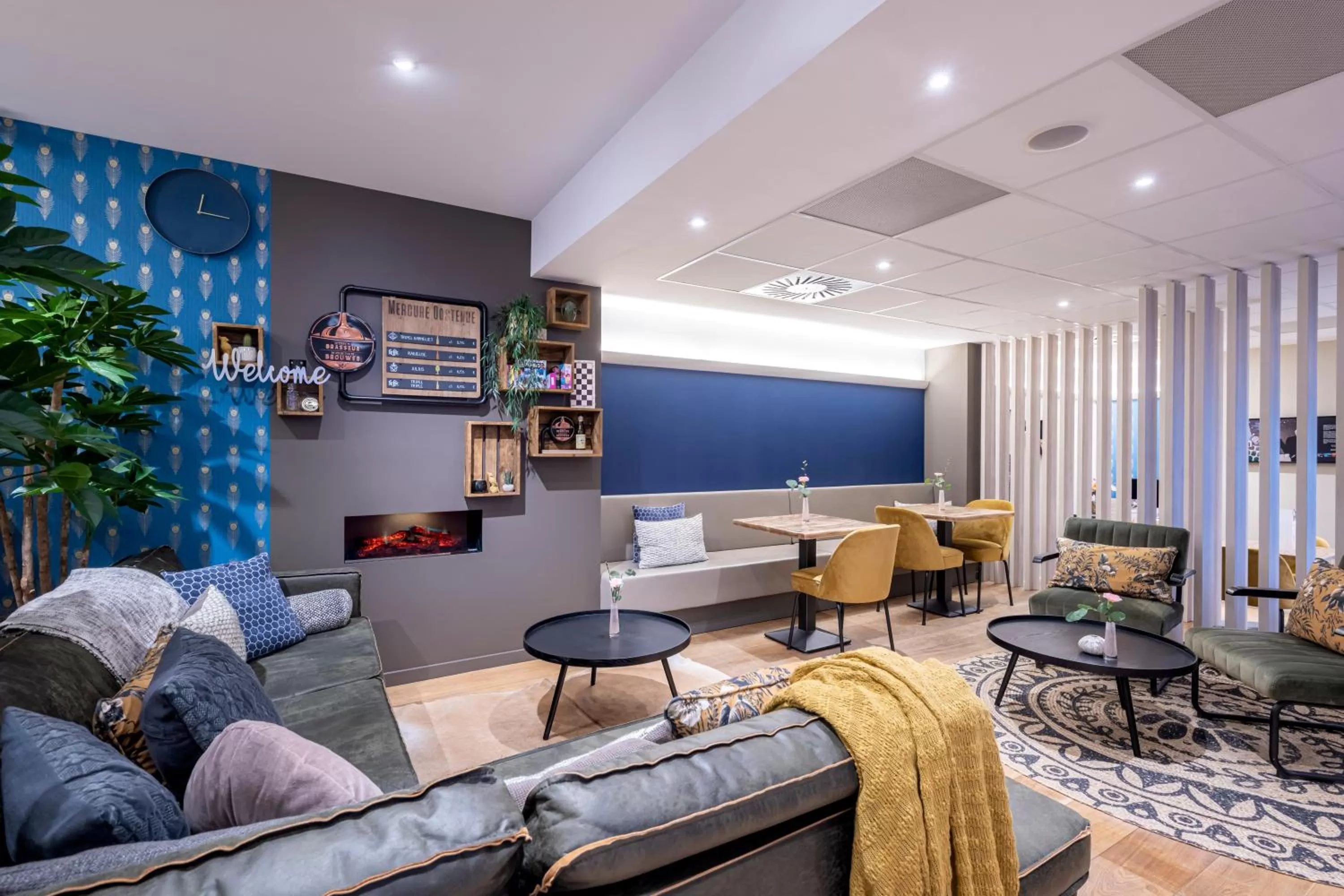 Lounge or bar in Mercure Oostende