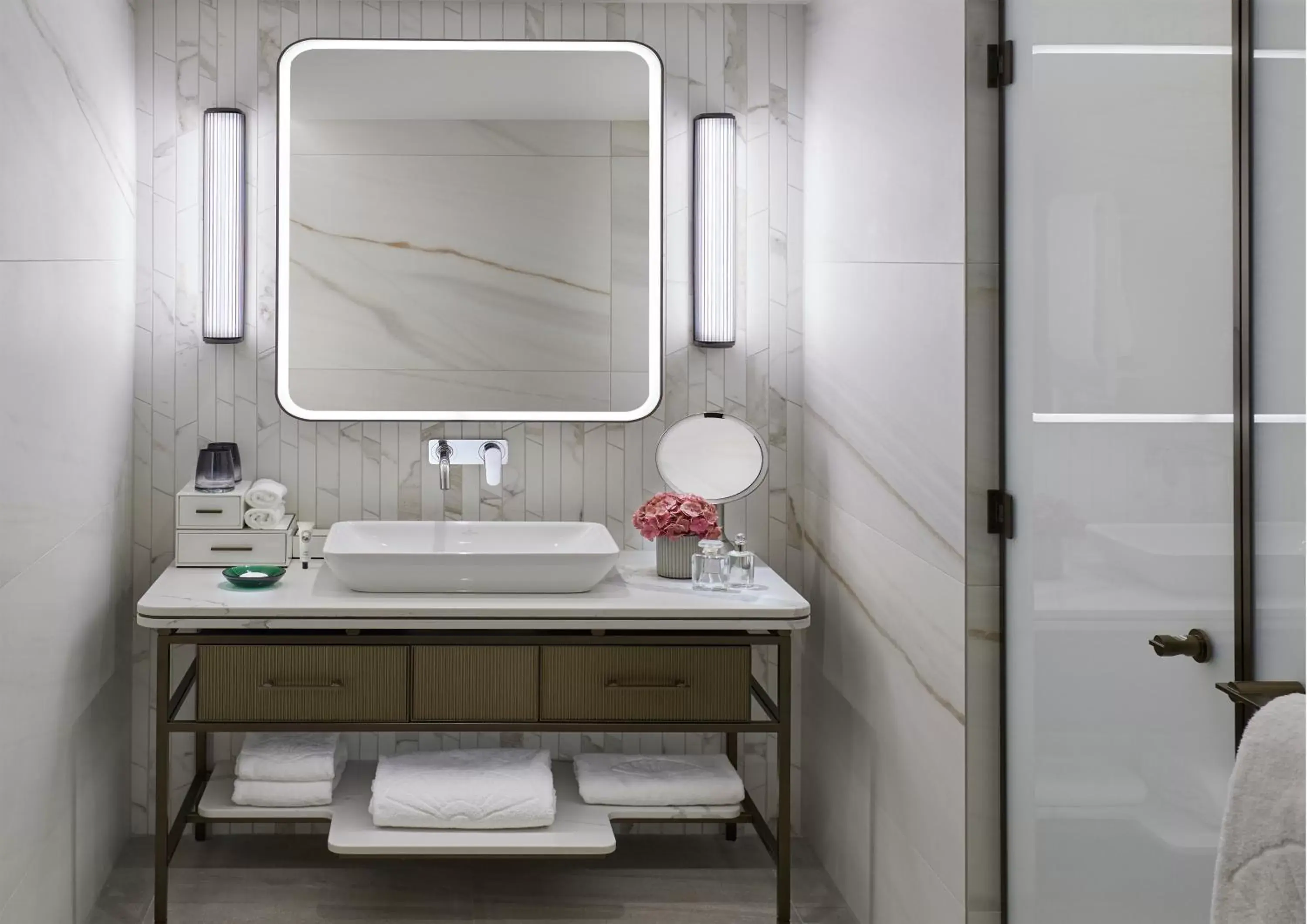 Bathroom in Mandarin Oriental Palace, Luzern