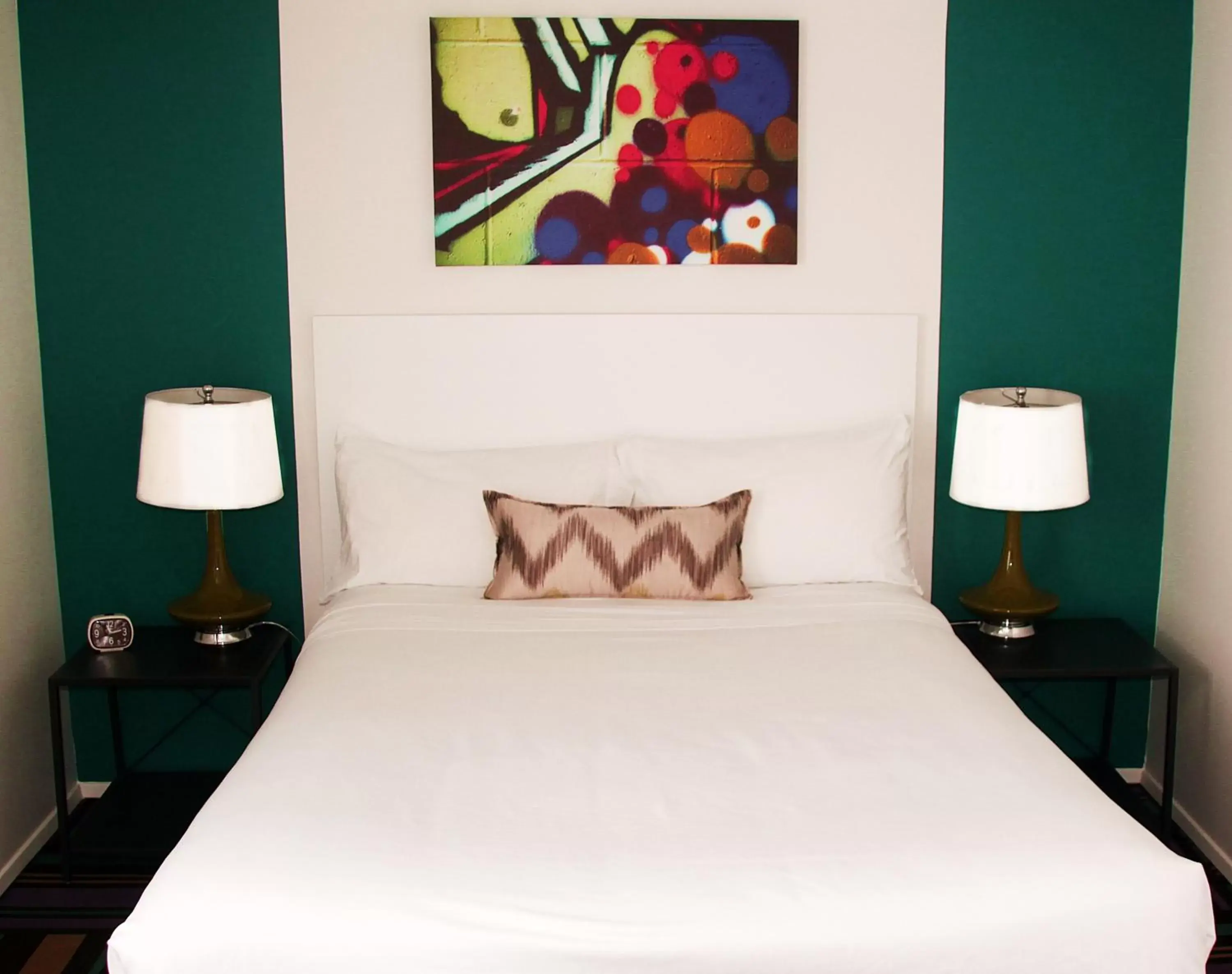 Bedroom, Bed in Hotel Zed Victoria