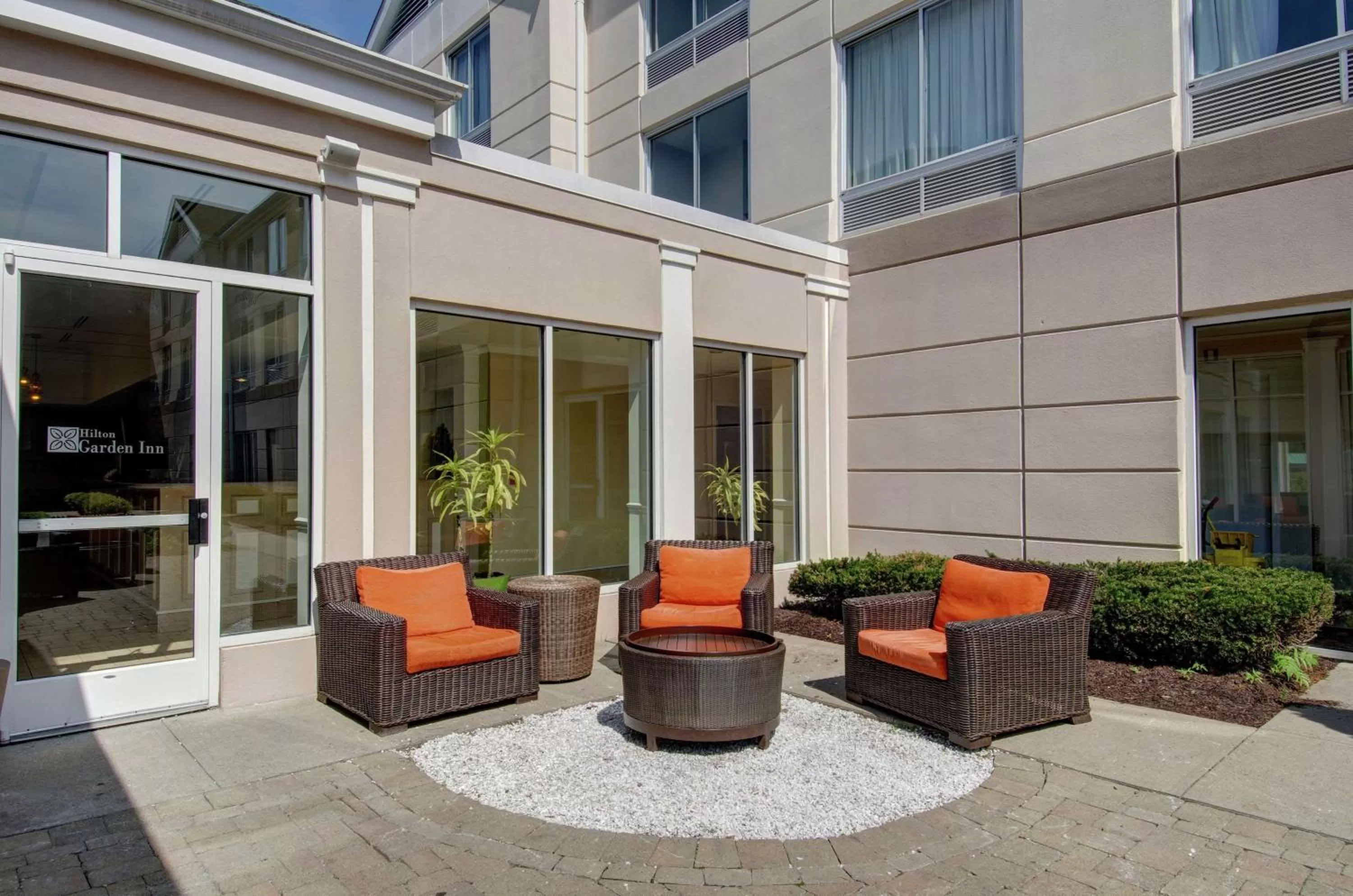 Patio in Hilton Garden Inn Norwalk