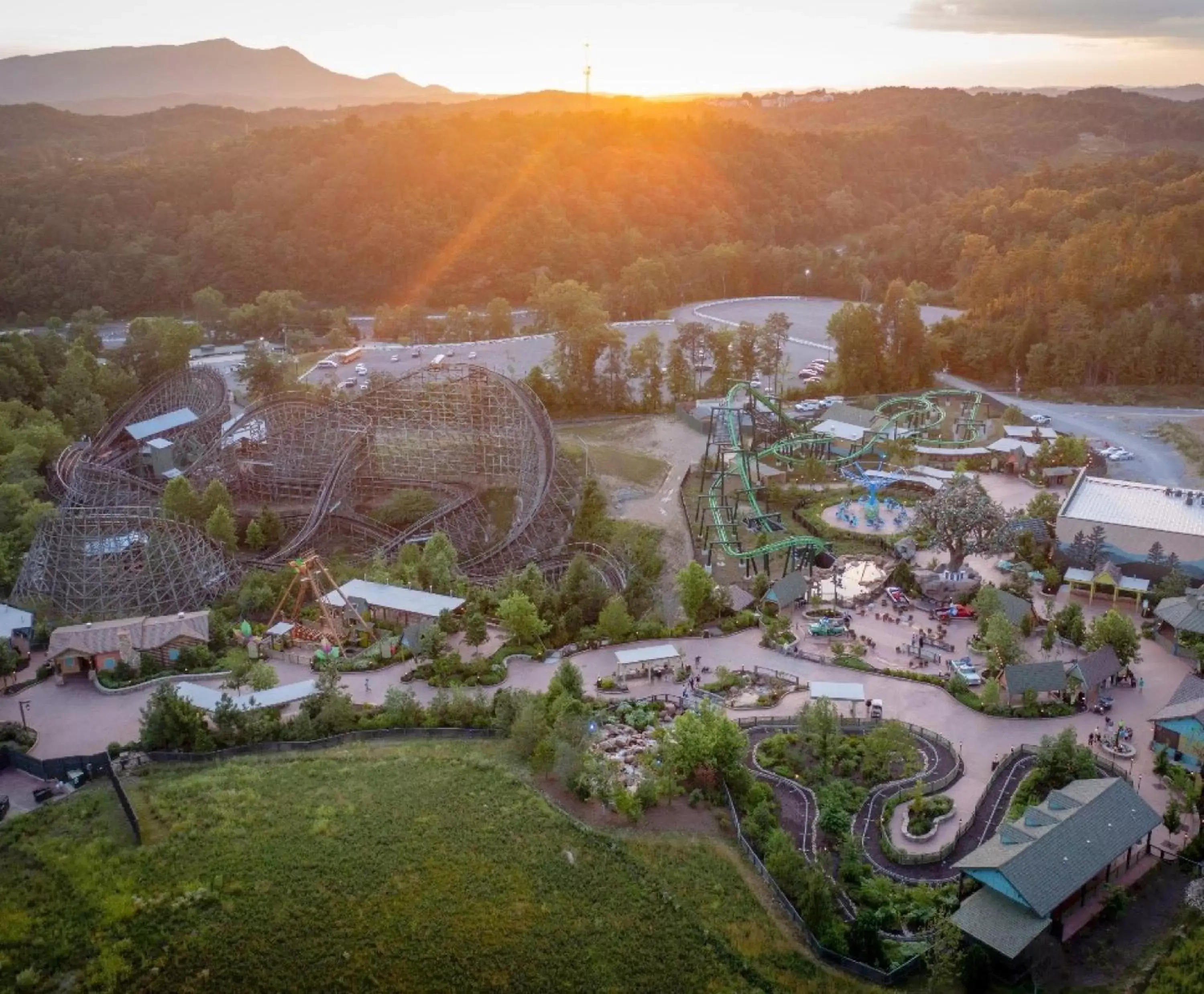 Bird's eye view, Bird's-eye View in Travelodge by Wyndham Pigeon Forge Dollywood Lane