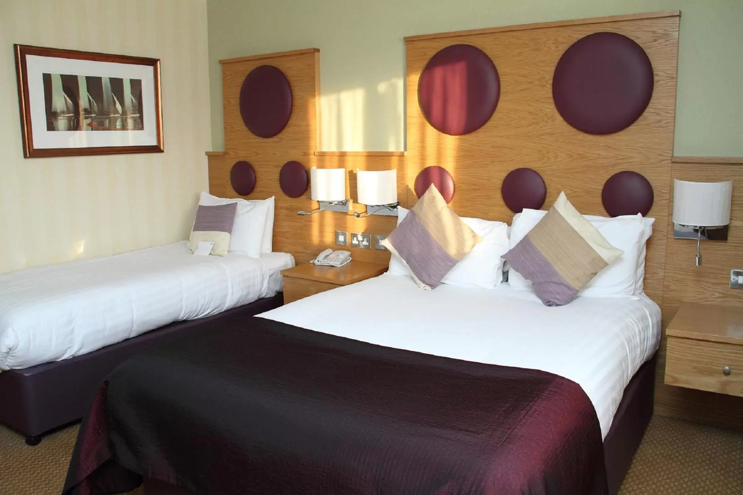 Bedroom, Bed in Abbey Hotel Golf & Spa