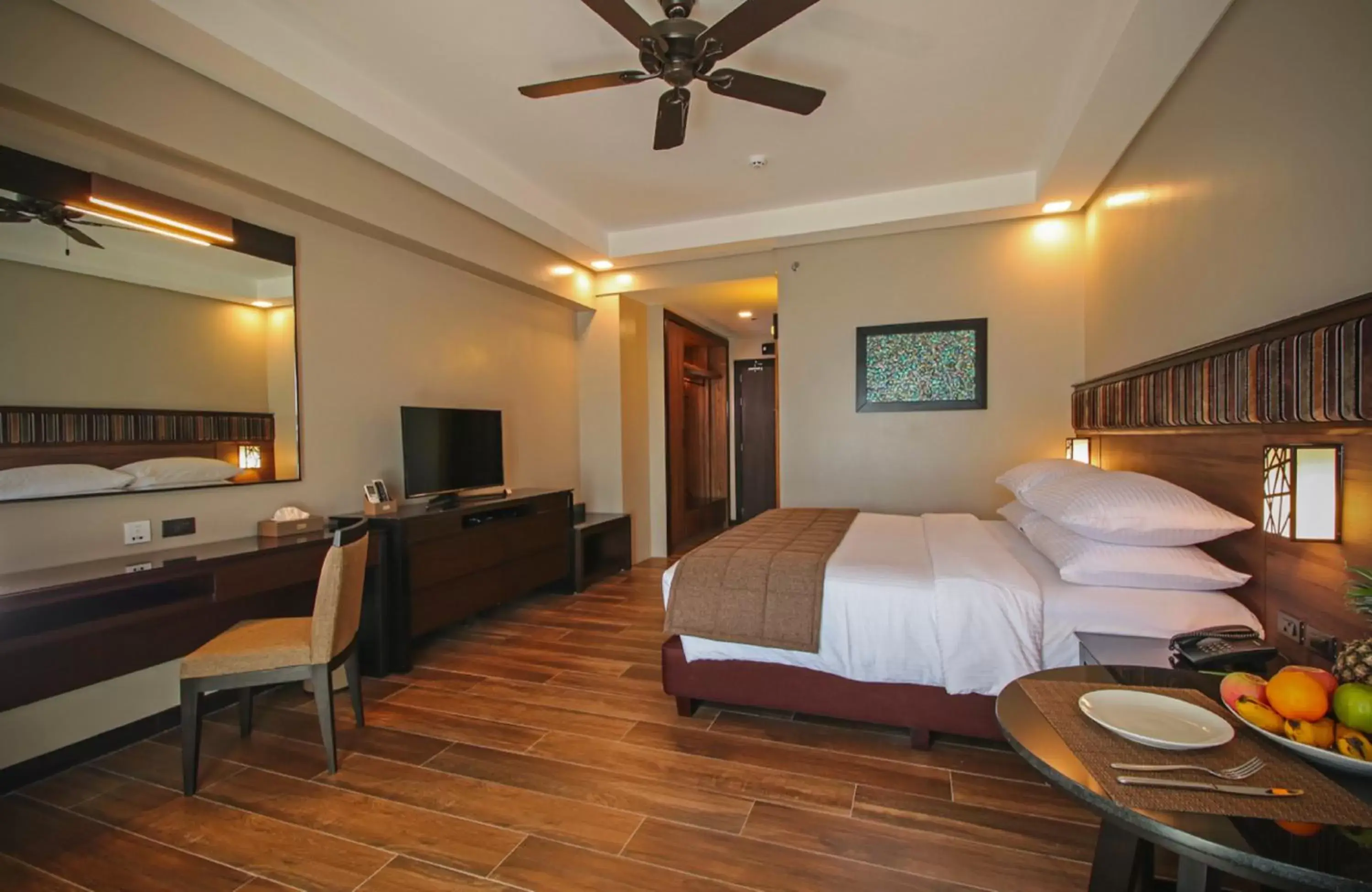 Bedroom, Bed in Two Seasons Coron Bayside Hotel