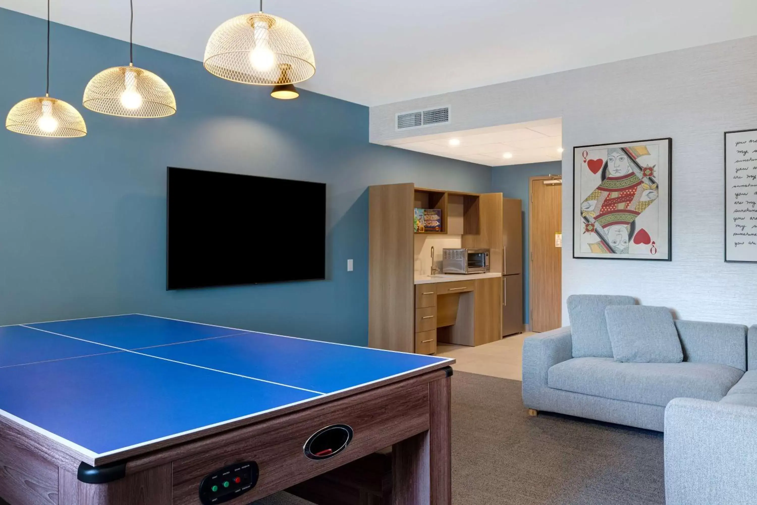 Sports in Home2 Suites By Hilton Montreal Dorval
