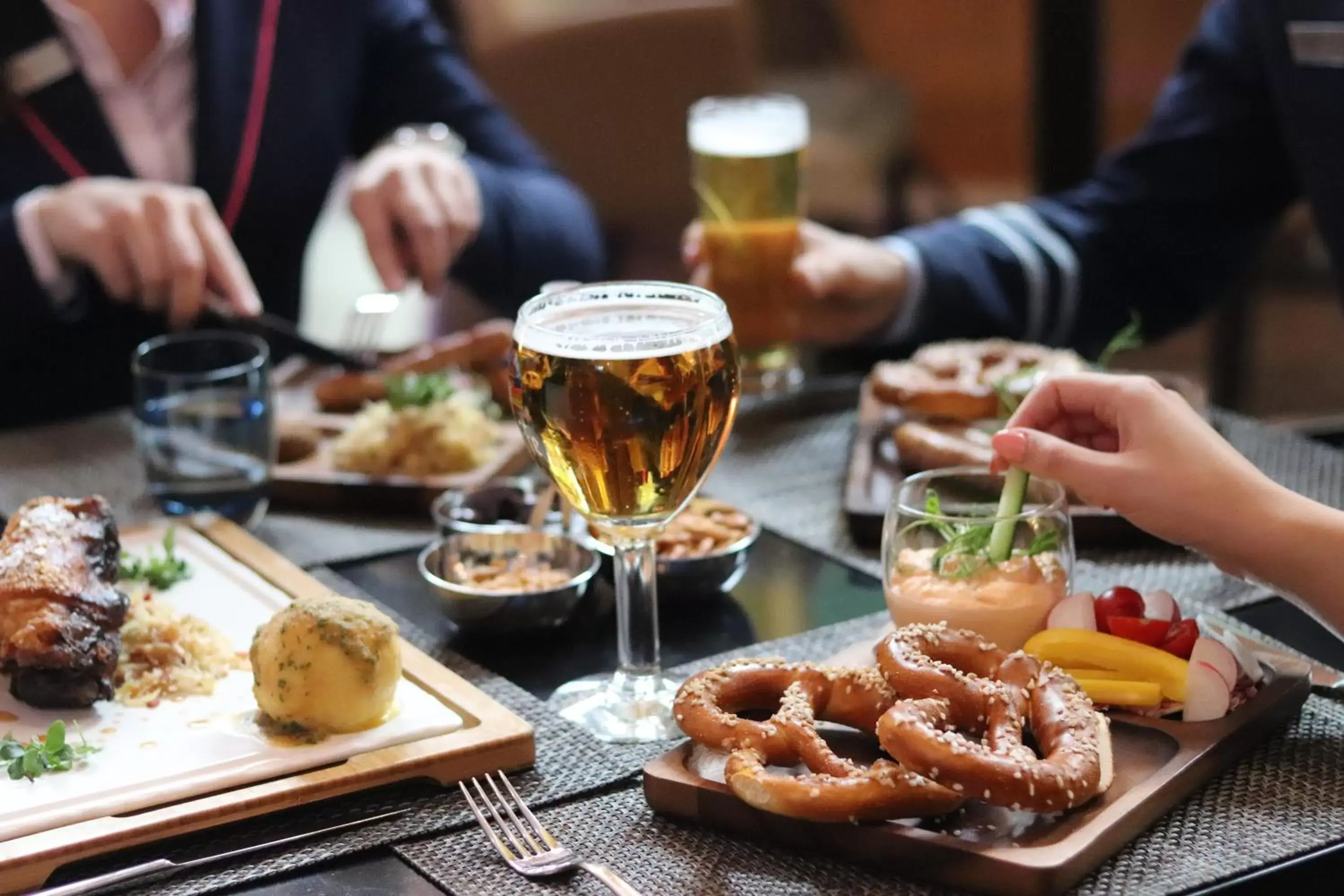 Restaurant/places to eat in Crowne Plaza Budapest by IHG Restaurant/places to eat in Crowne Plaza Budapest by IHG