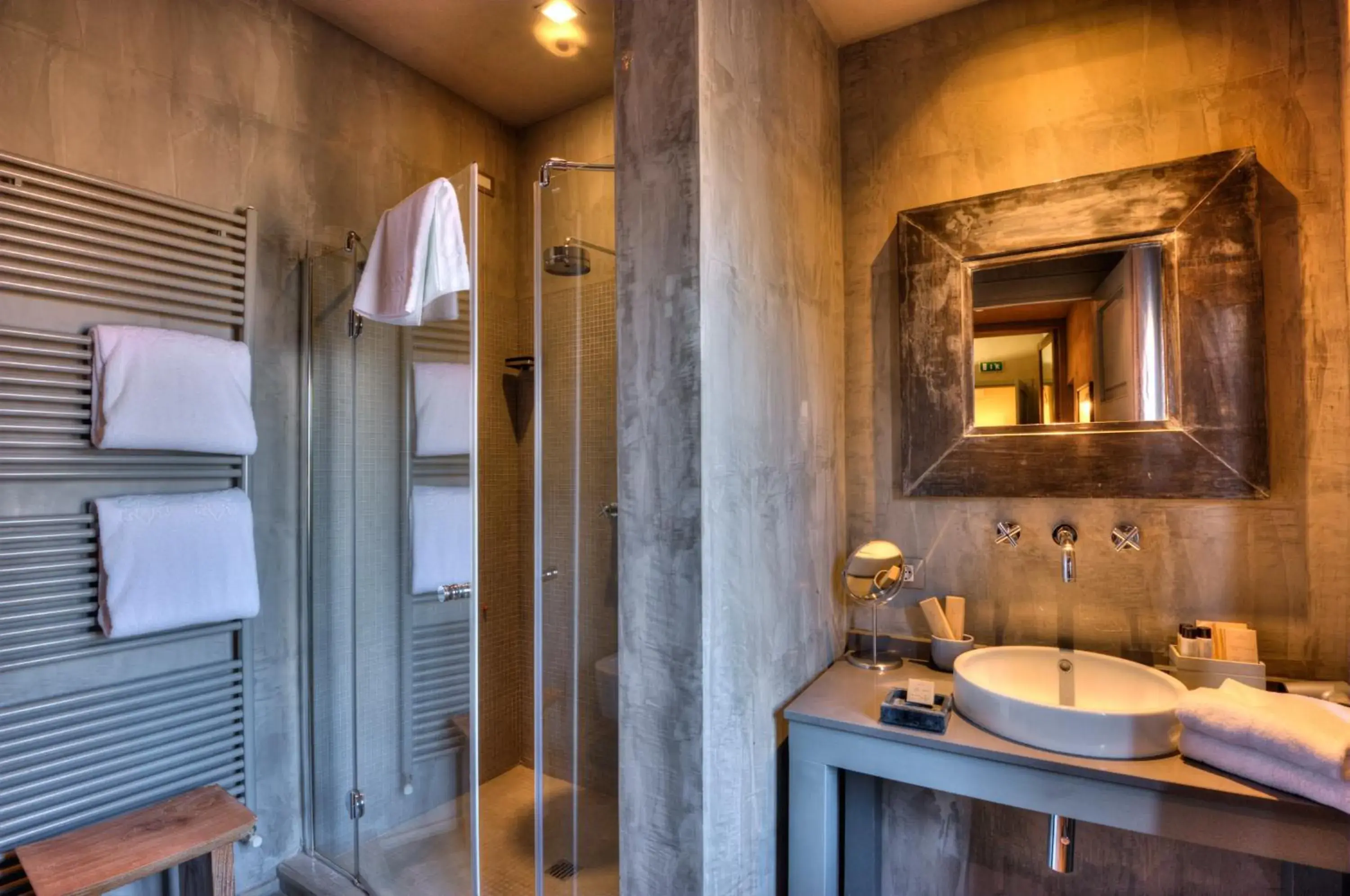 Bathroom in Villa Sassolini Country Boutique Hotel