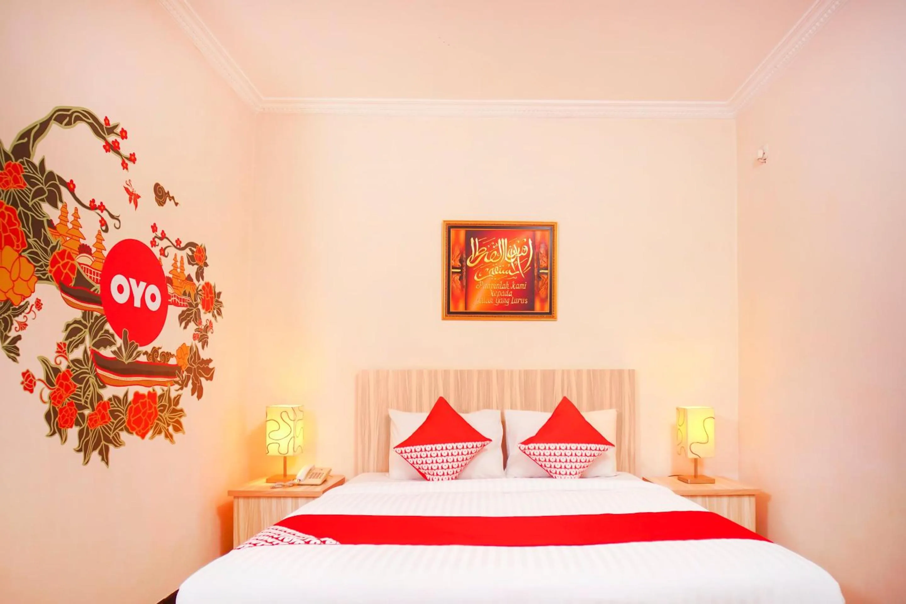 Bedroom in Capital O 142 Hotel Al Furqon Syariah