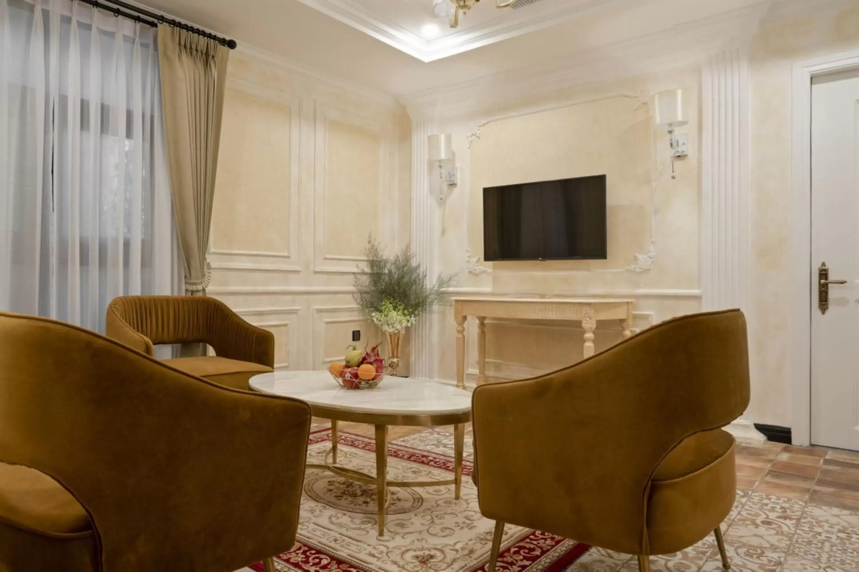 Living room, Seating Area in Anik Palace Hotel