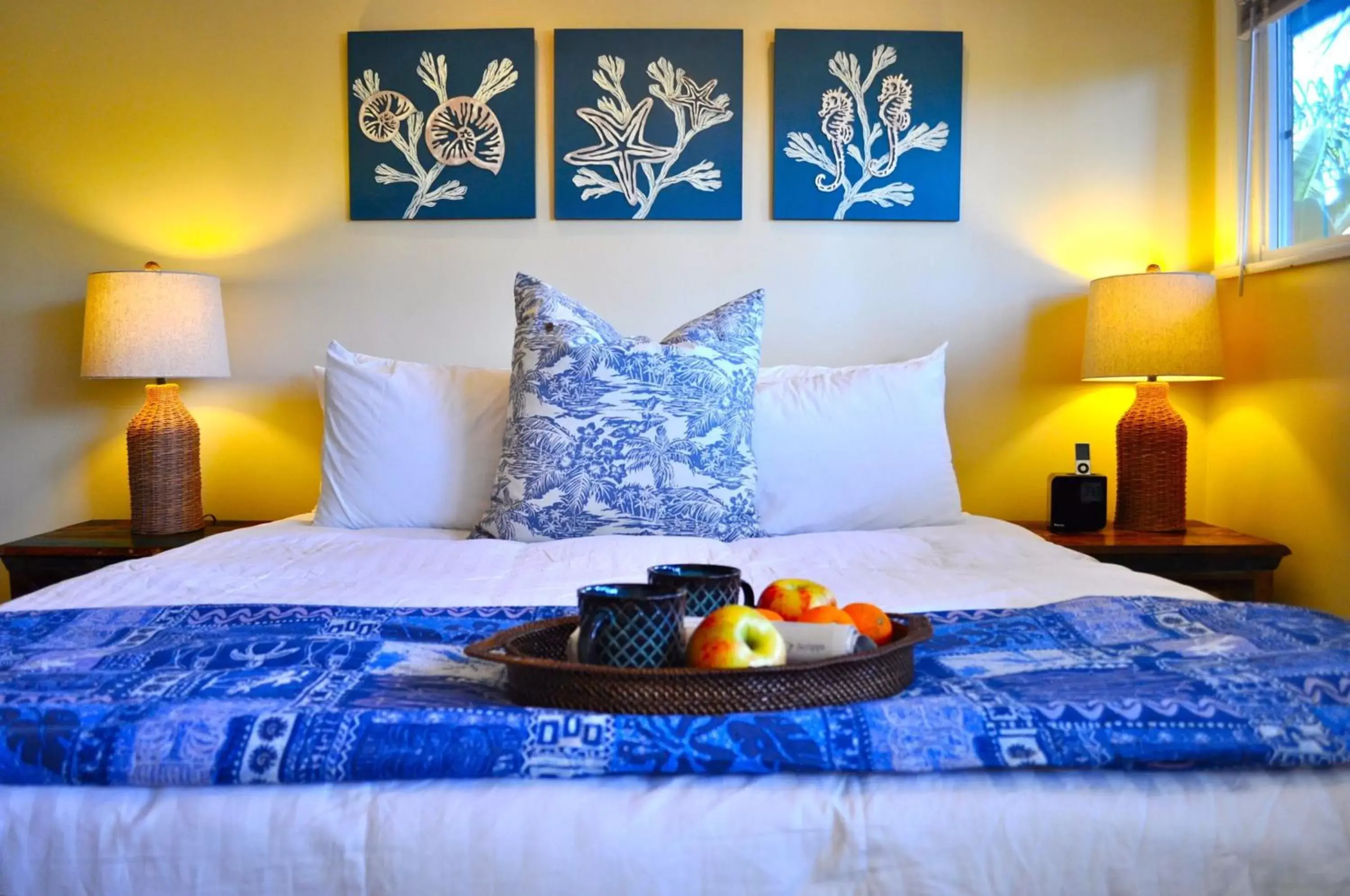 Bed in Ocean Palms Beach Resort
