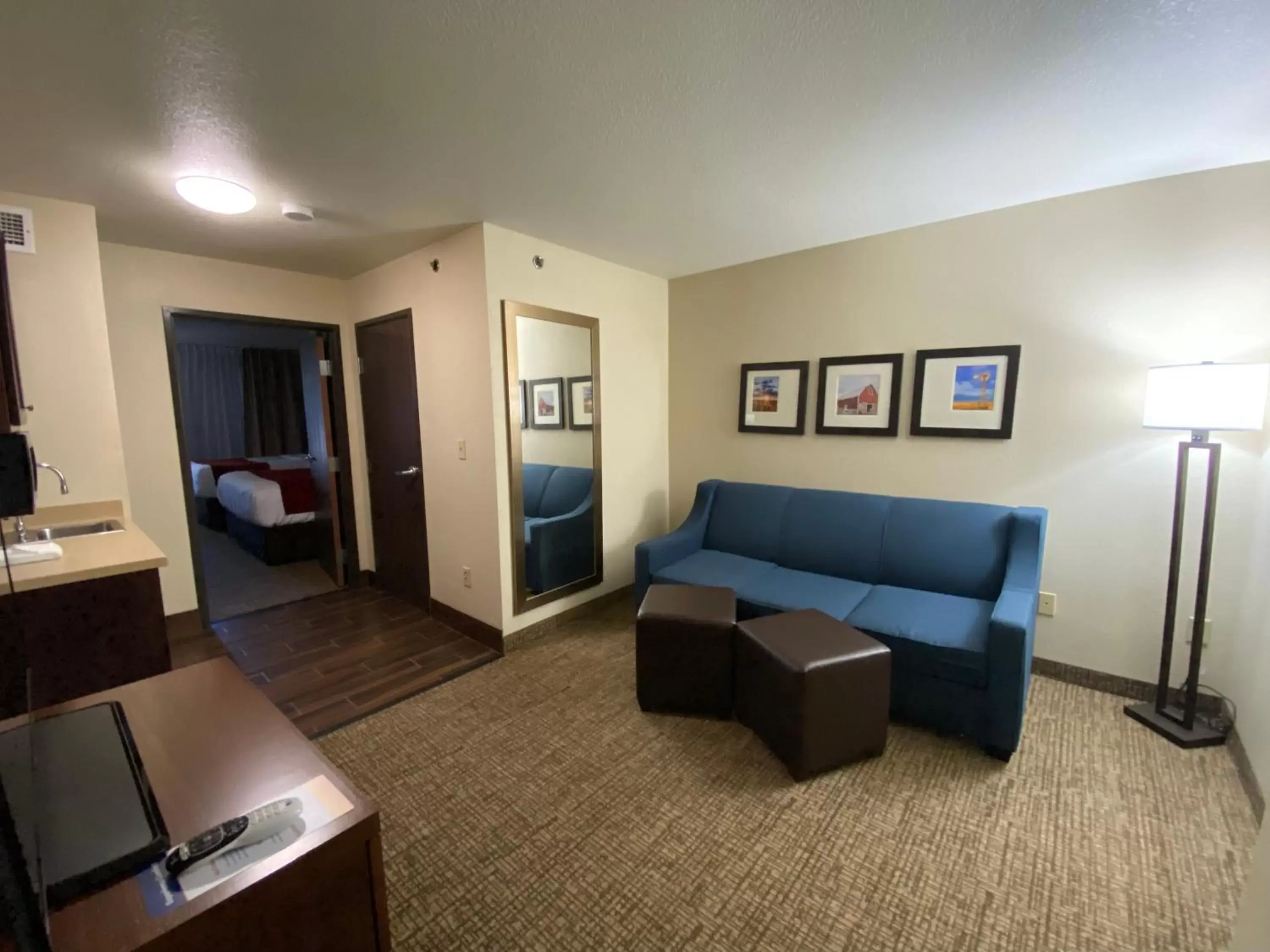 Seating Area in Comfort Inn & Suites