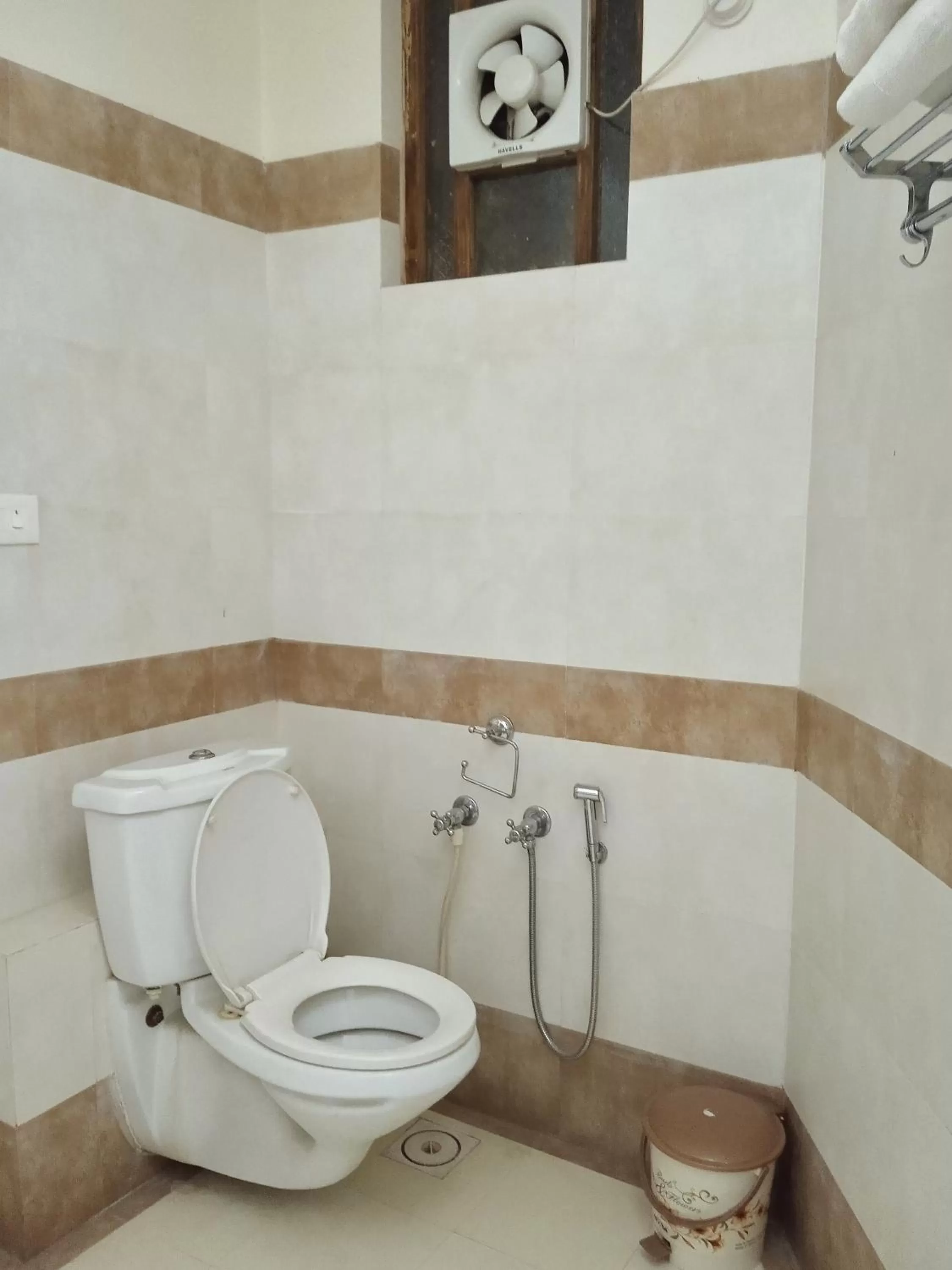 Bathroom in Rigmor haveli