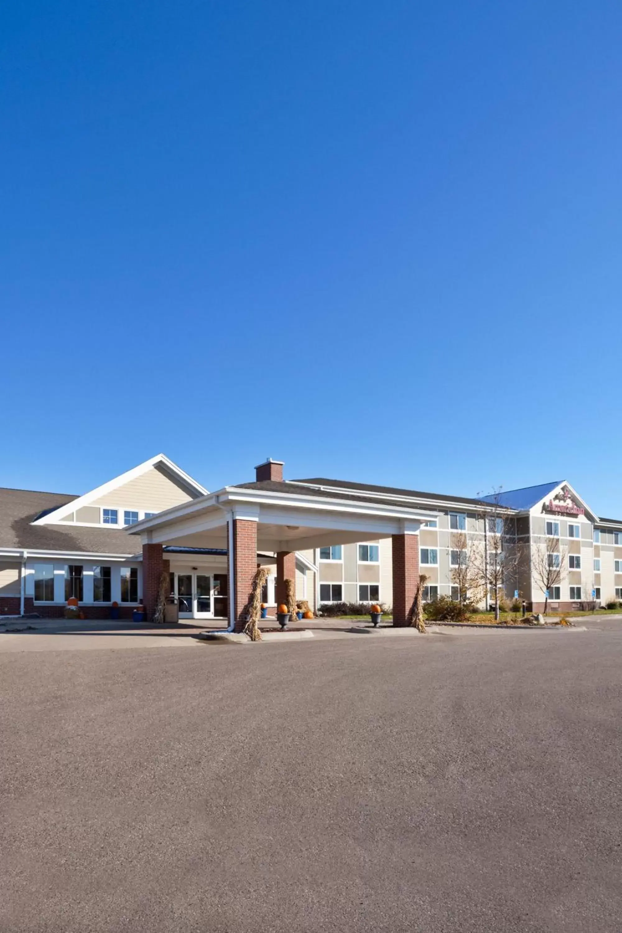 Property Building in AmericInn by Wyndham Fort Pierre Conference Center