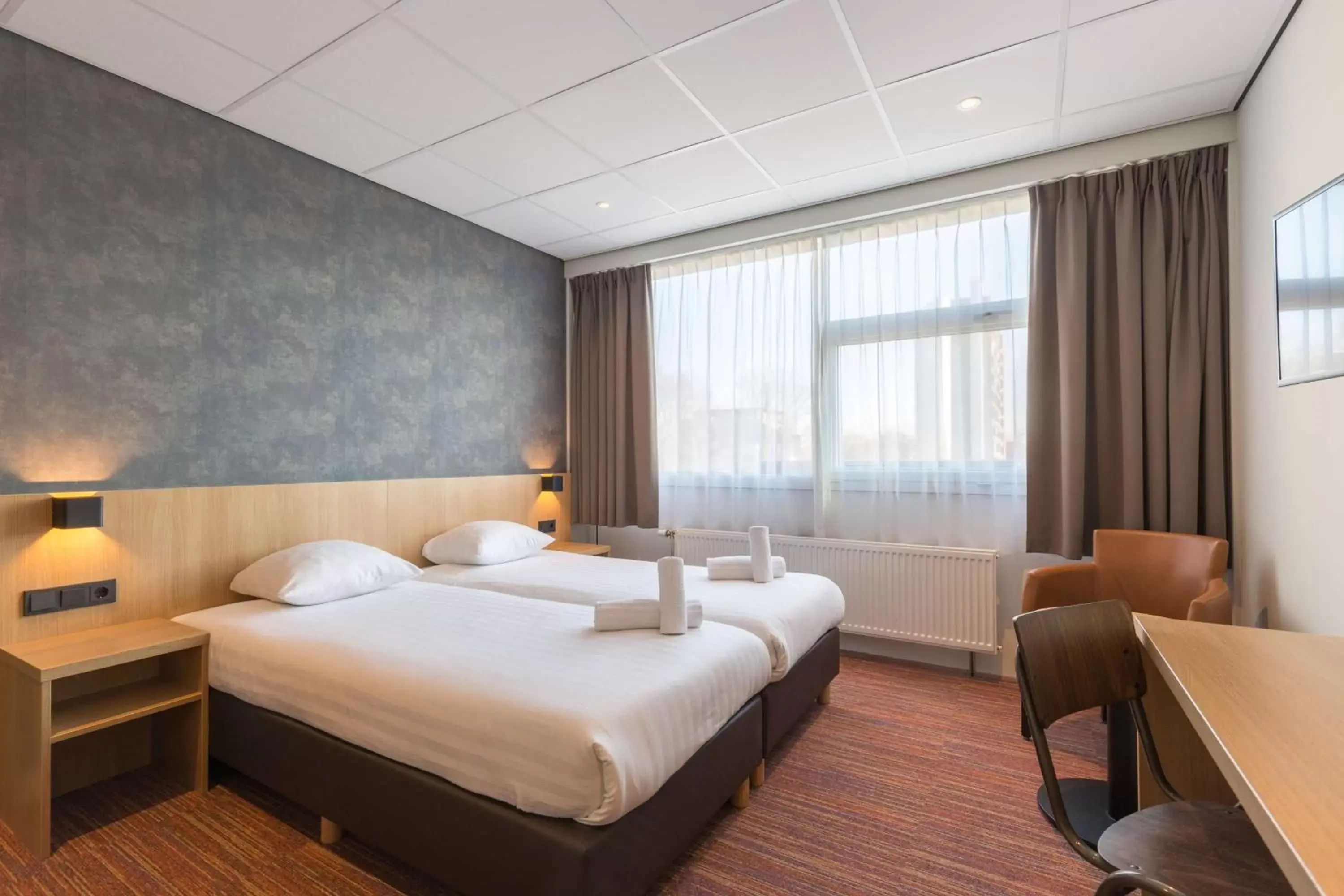 Photo of the whole room in Best Western Amsterdam