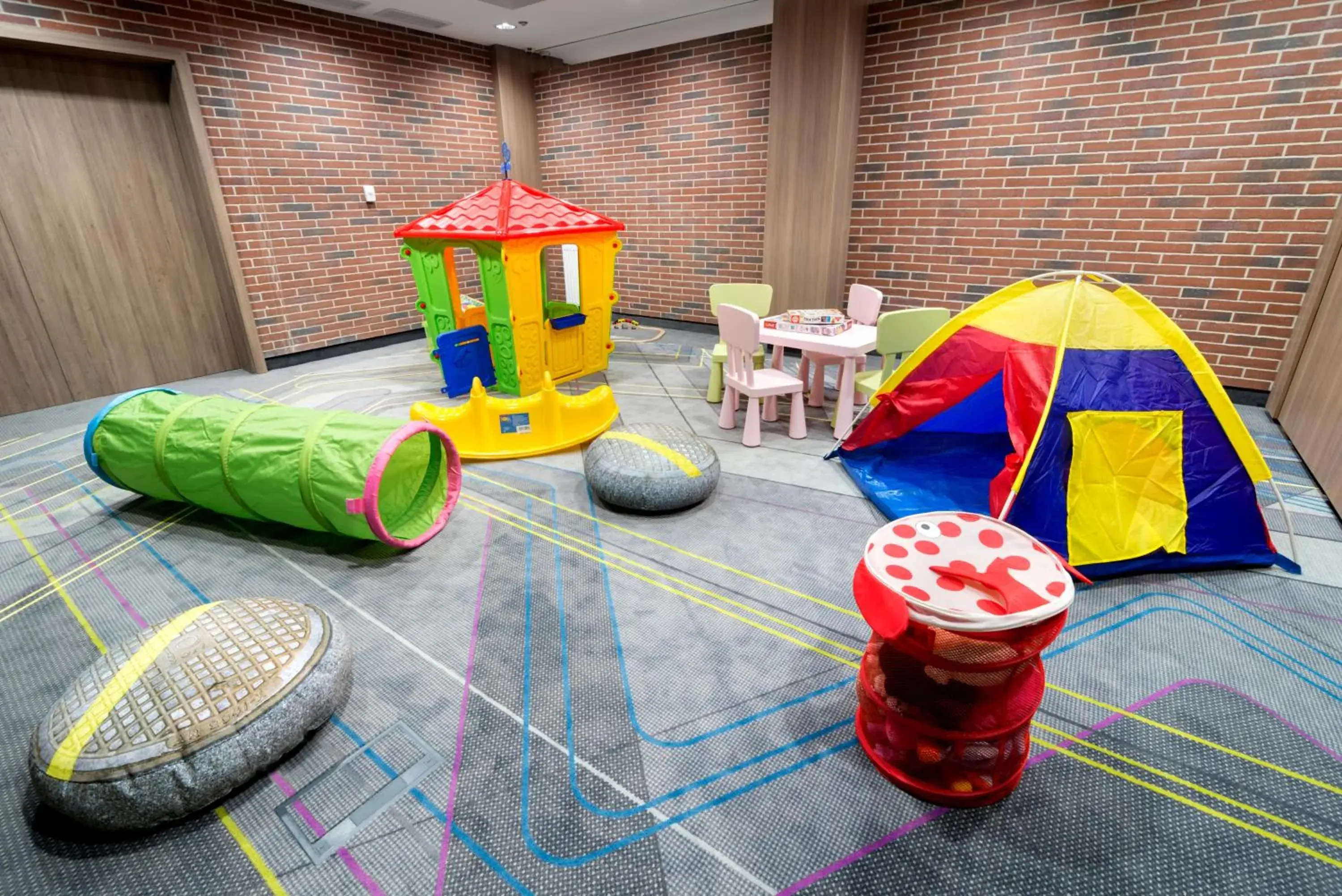 Children play ground in Golden Tulip Krakow Kazimierz