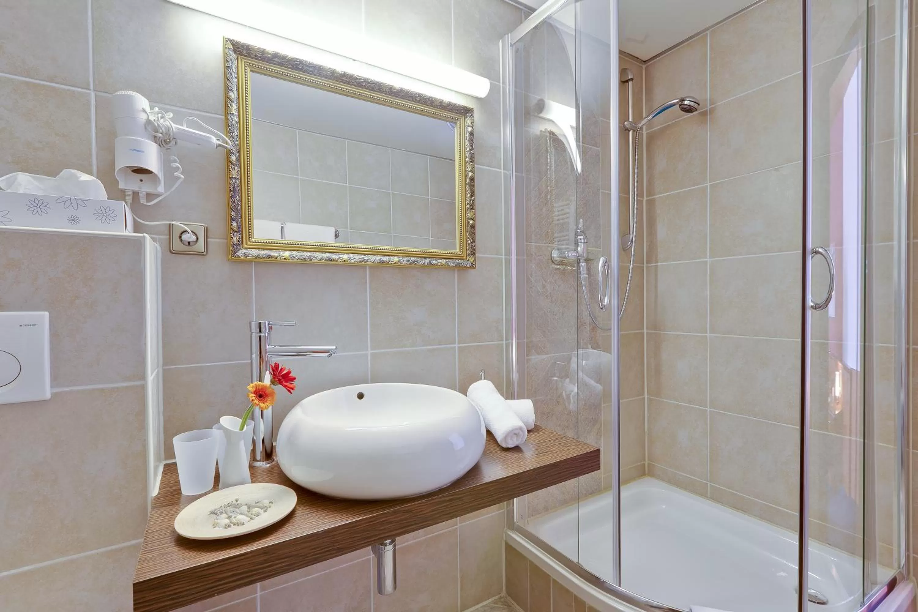 Bathroom in Bavaria Hotel Münchner Hof Superior