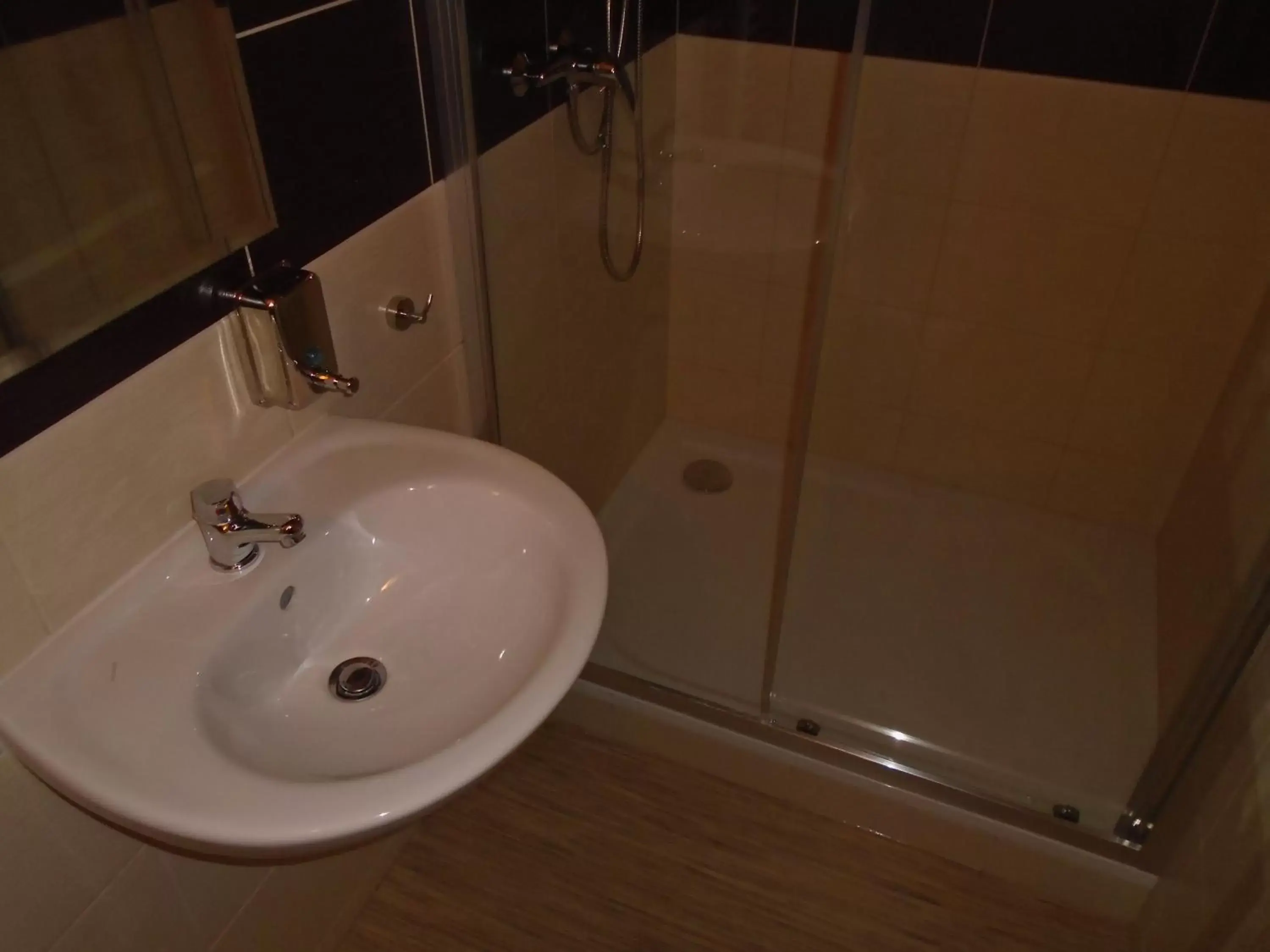 Triple Room with Private Bathroom - Attic in Hostinec Peterka Triple Room with Private Bathroom - Attic in Hostinec Peterka