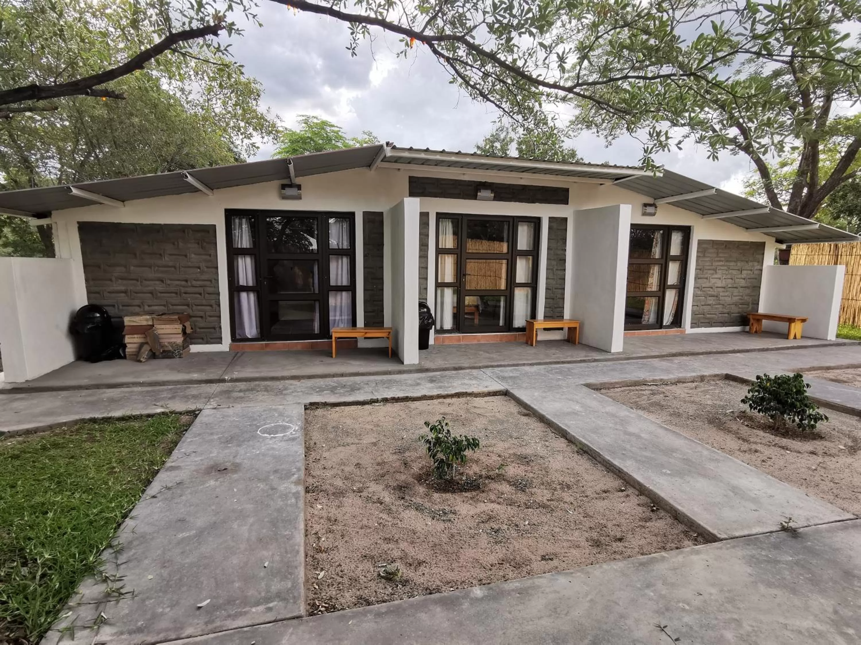 Property Building in Happy Forest B&B