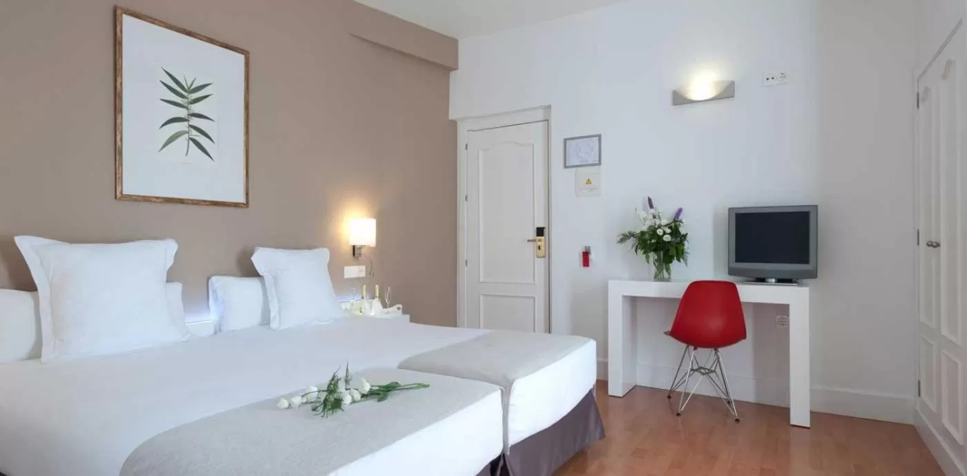 Bed in Hotel Alcázar