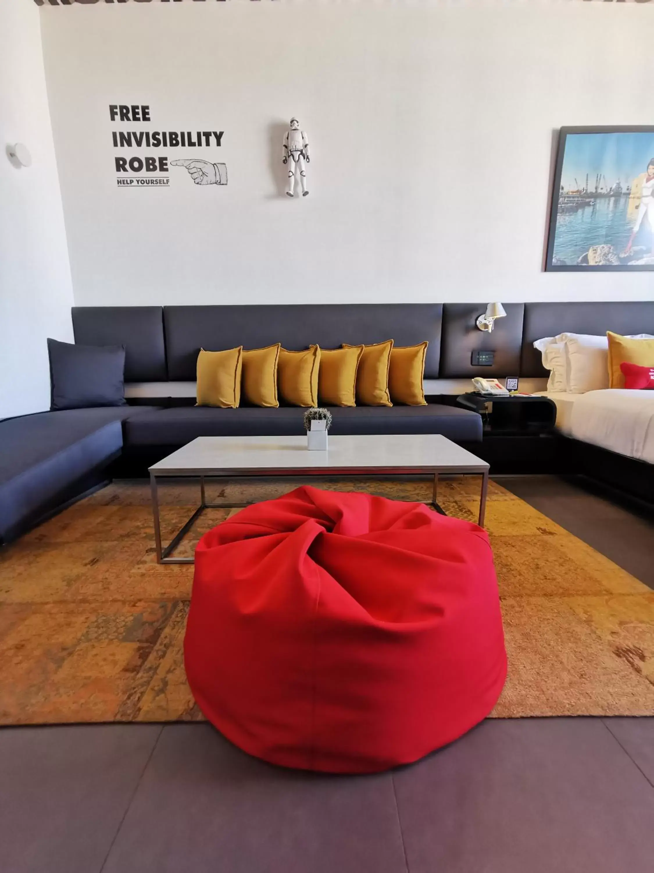 Living room, Seating Area in The Smallville Hotel