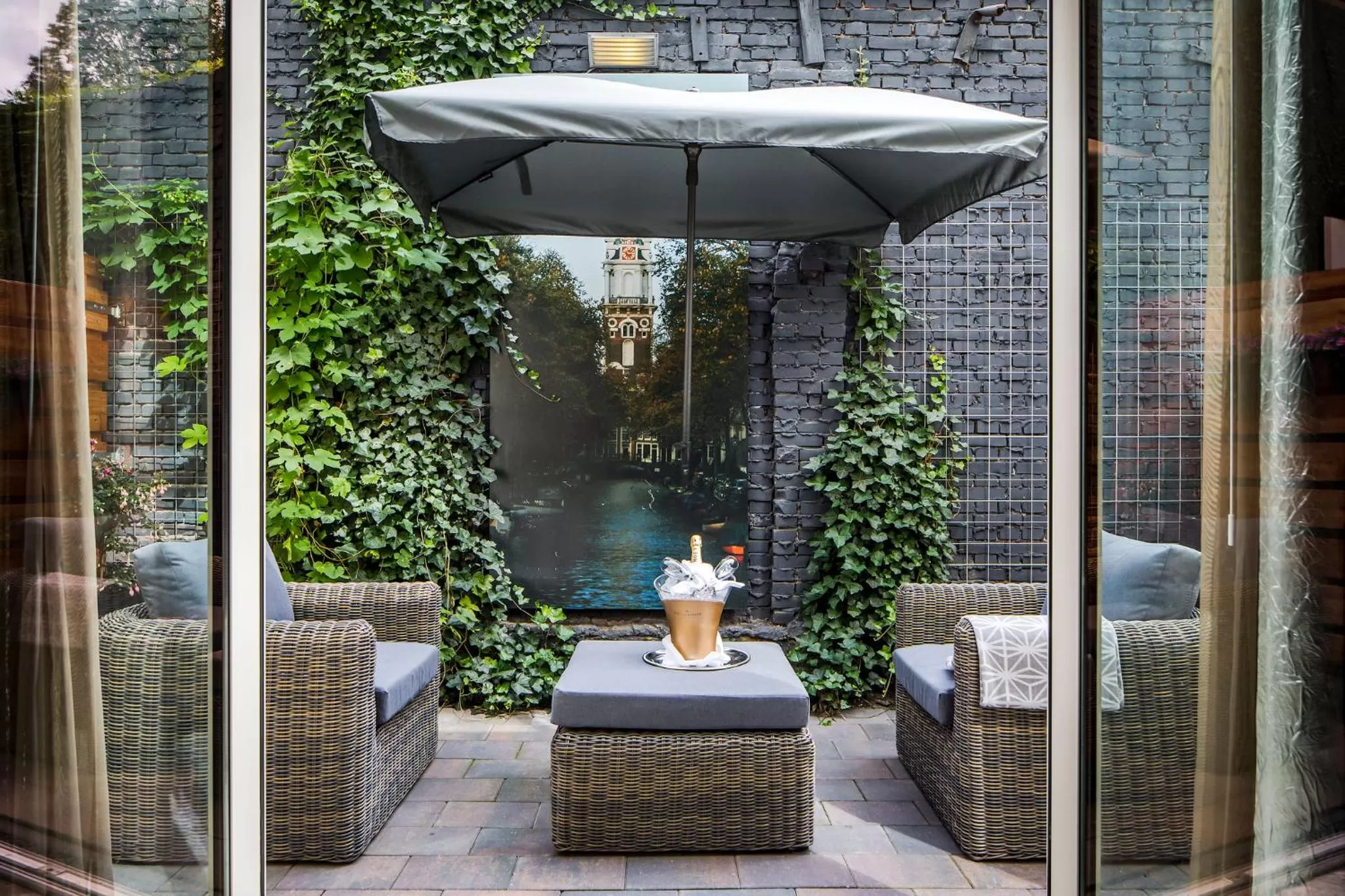Patio in Luxury Suites Amsterdam