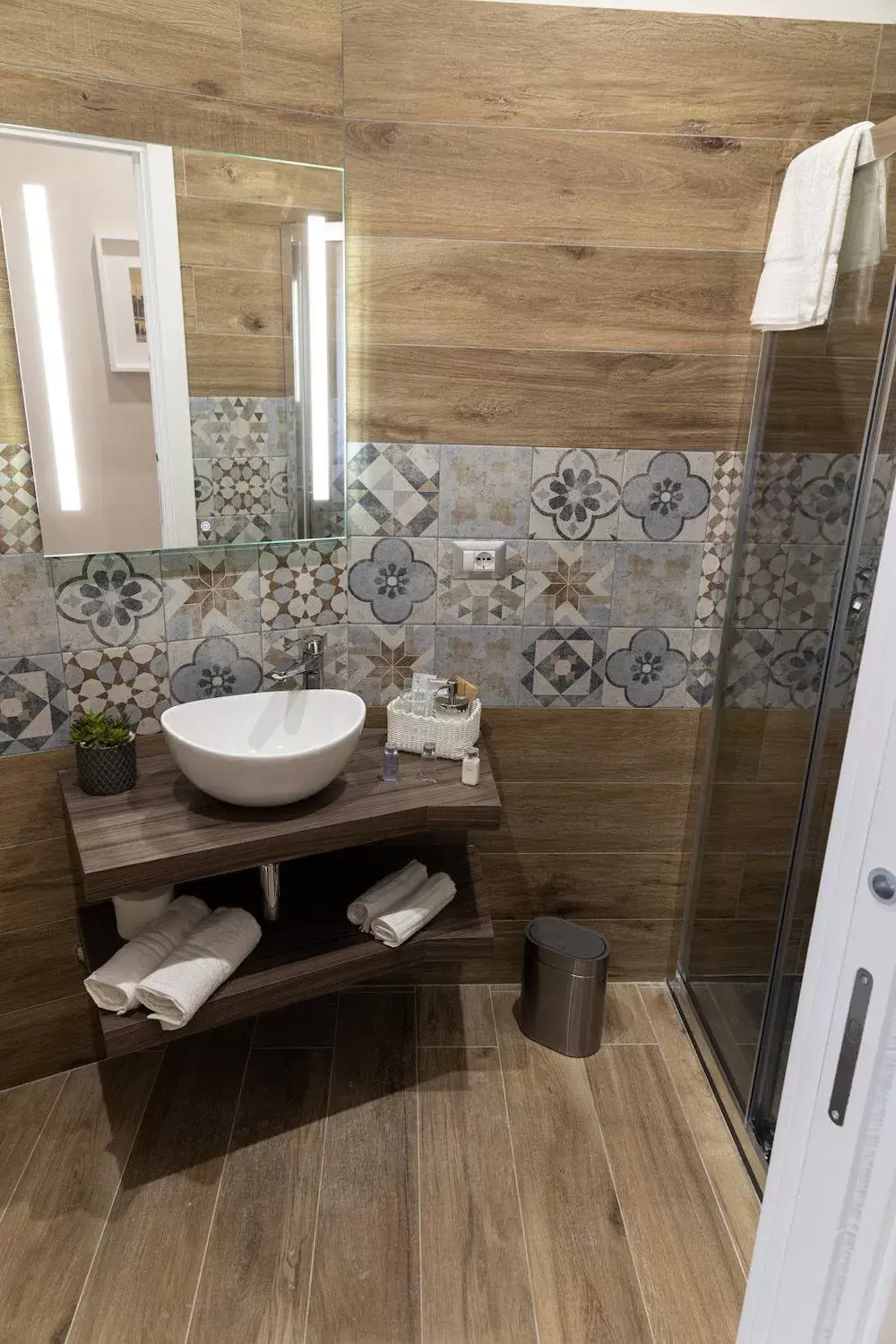 Bathroom in Famalu apartments